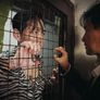 다만 악에서 구하소서 스틸컷