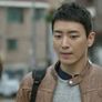 맨몸의 소방관 스틸컷