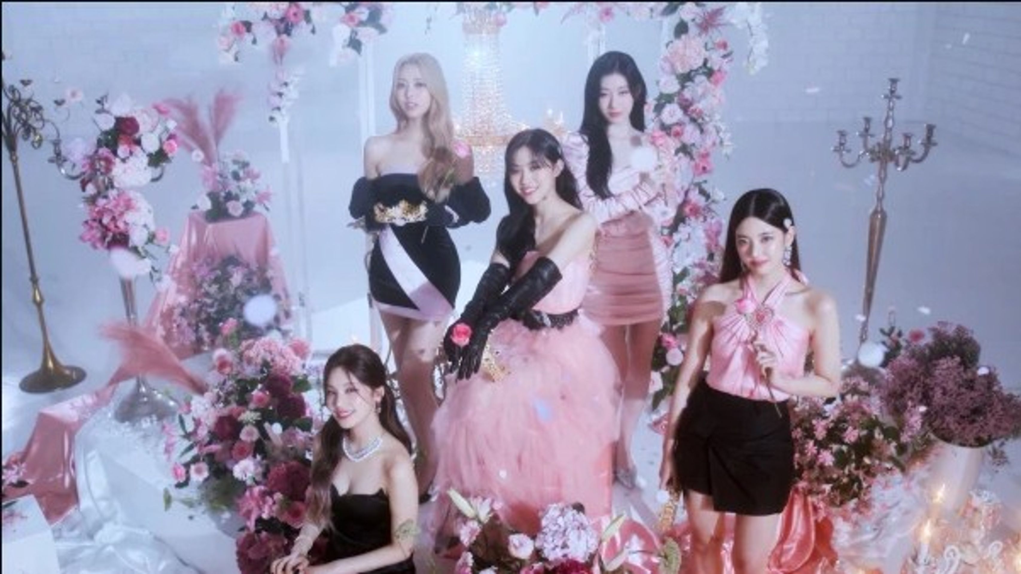 ITZY COMEBACK SPECIAL ′CHECKMATE′