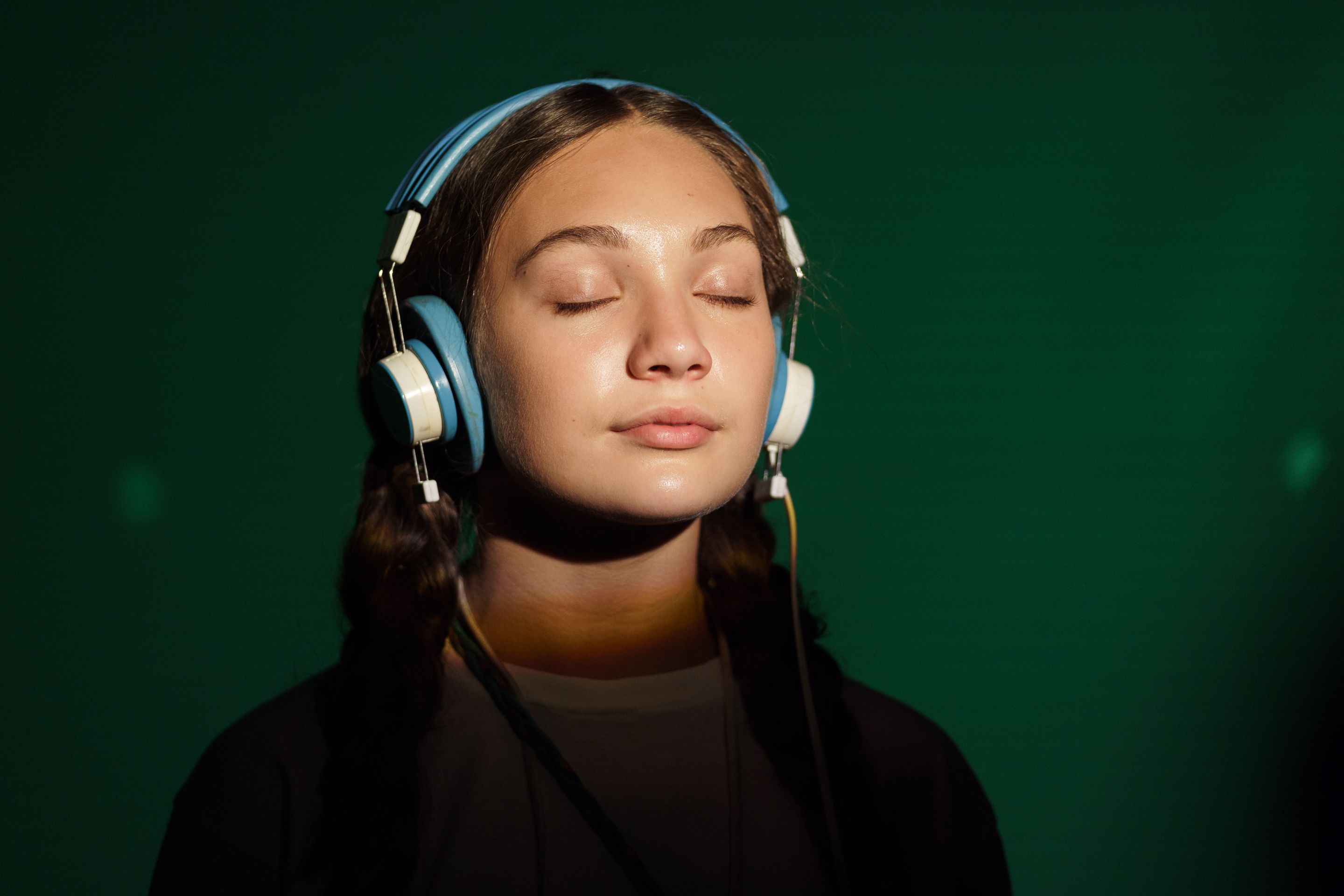 뮤직 by SIA
