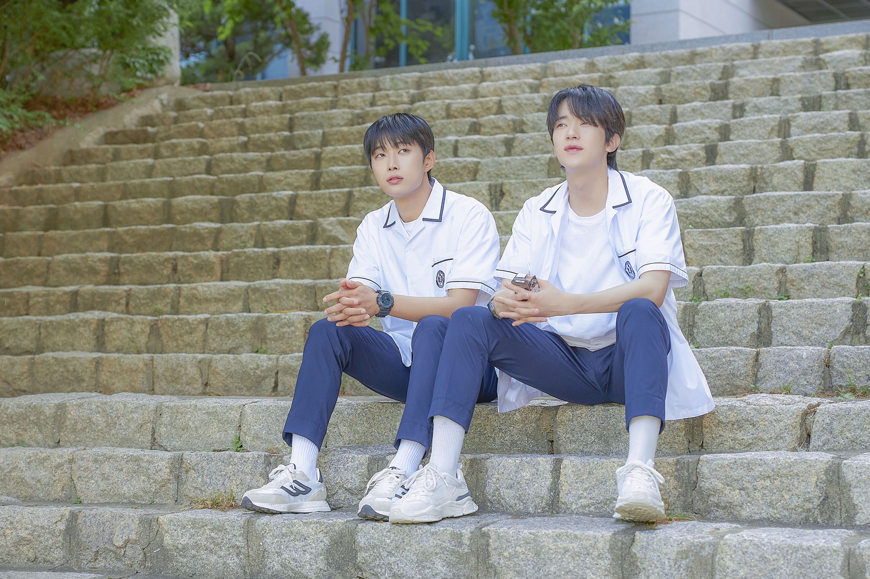 소년을 위로해줘!