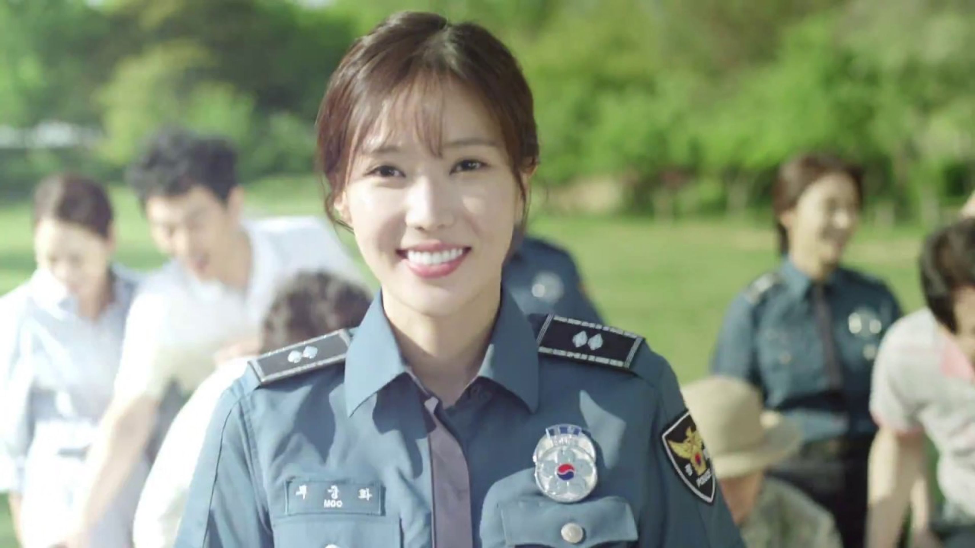무궁화 꽃이 피었습니다