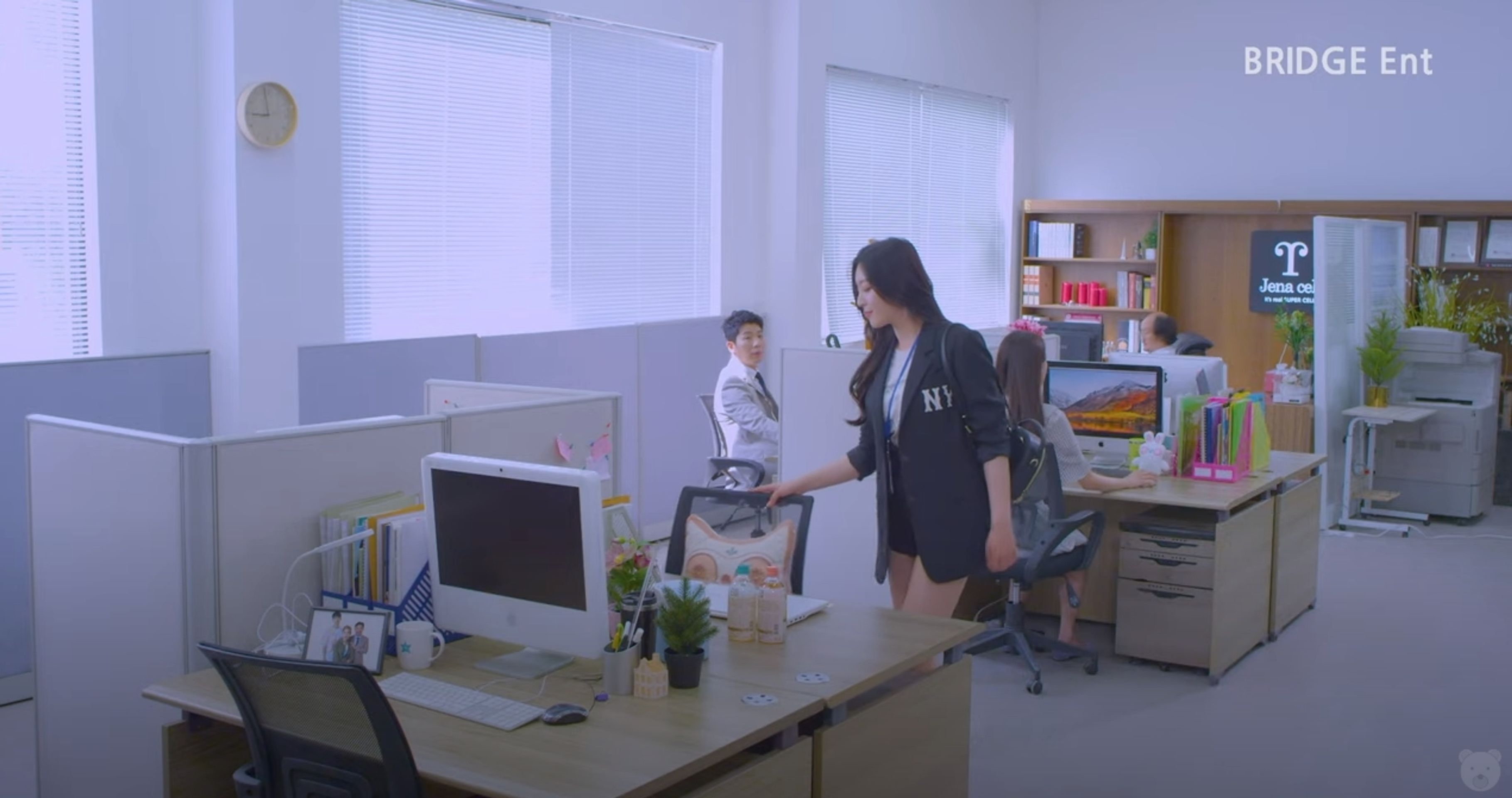 오늘은 오피스 내일은 로맨스