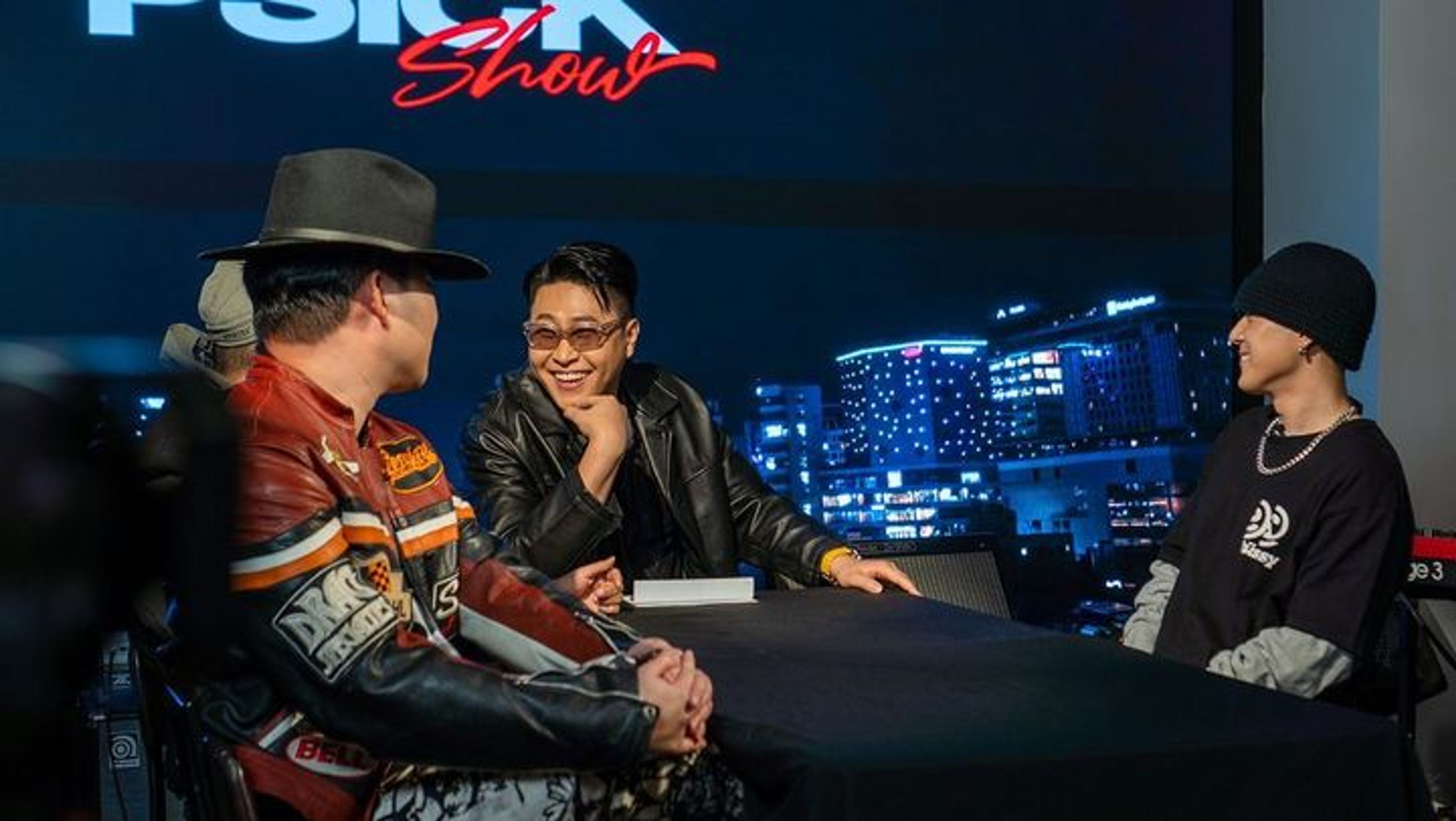 The PSICK SHOW 시즌 1