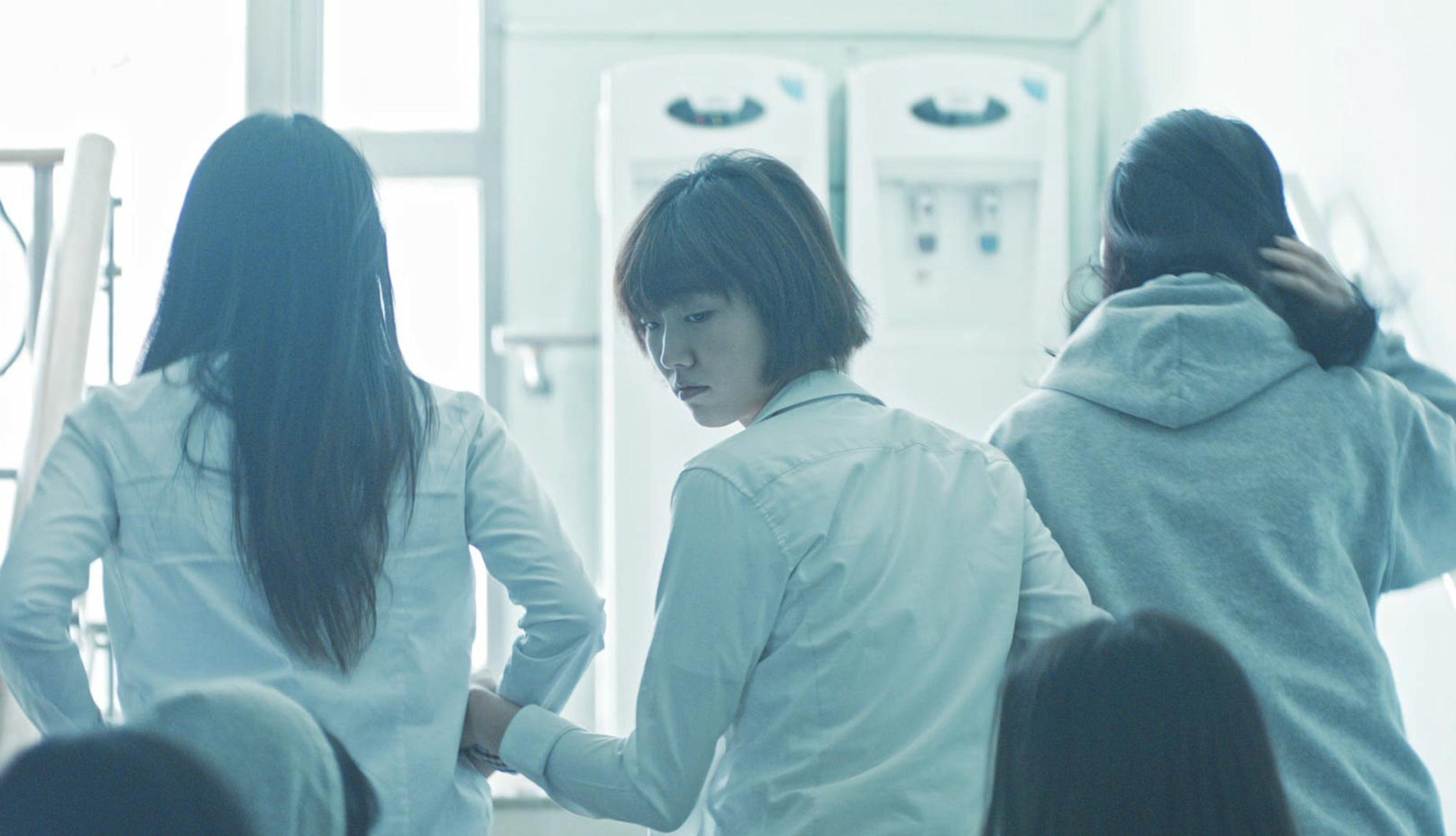 밤 사이