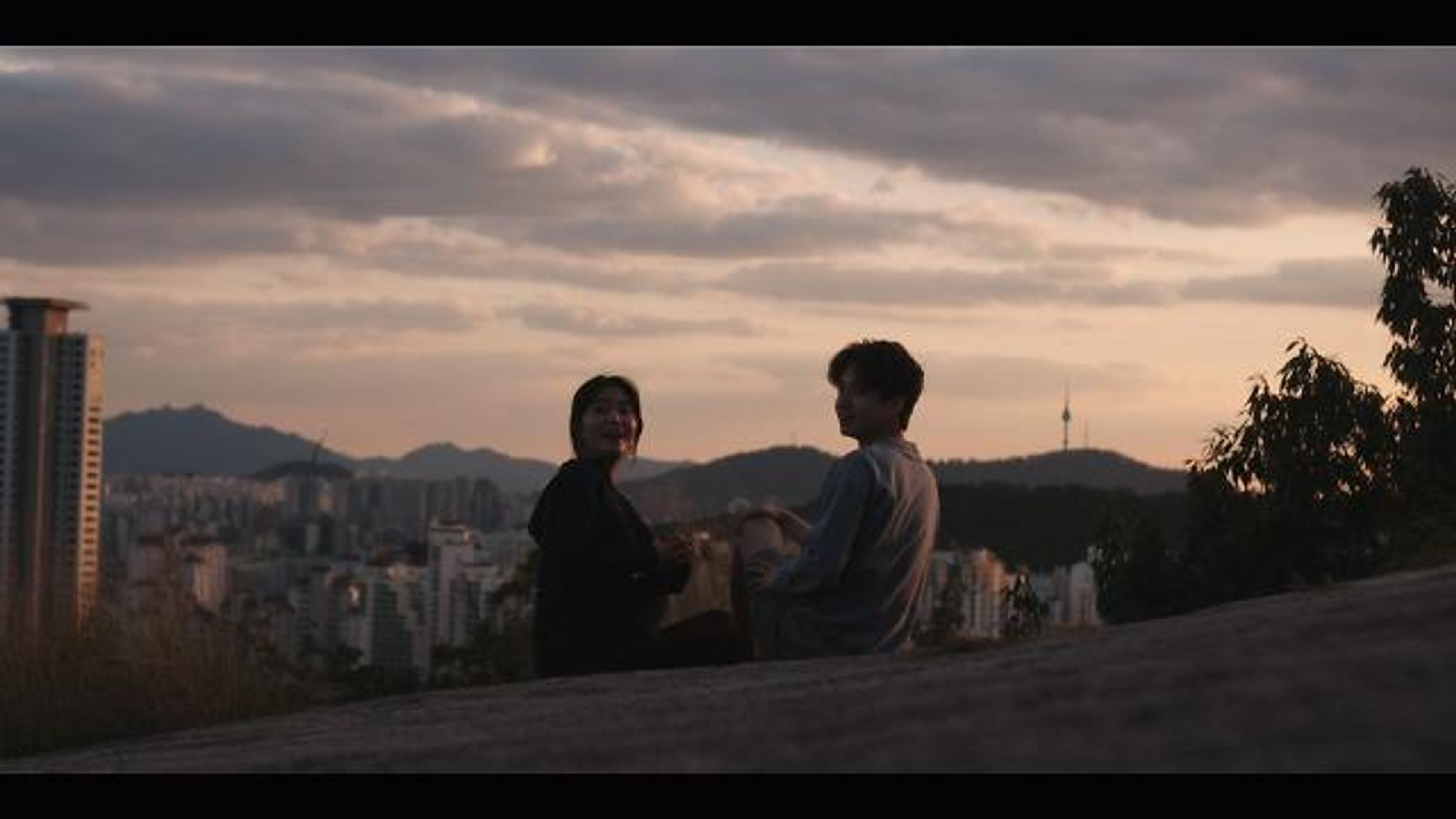 컷, 다시 갈게요