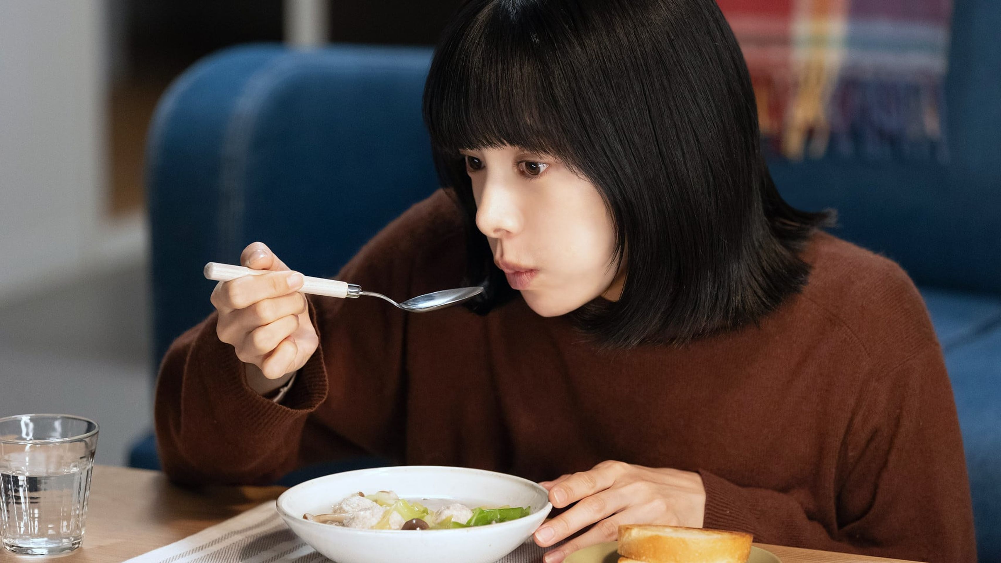 행복은 먹고 자고 기다리고
