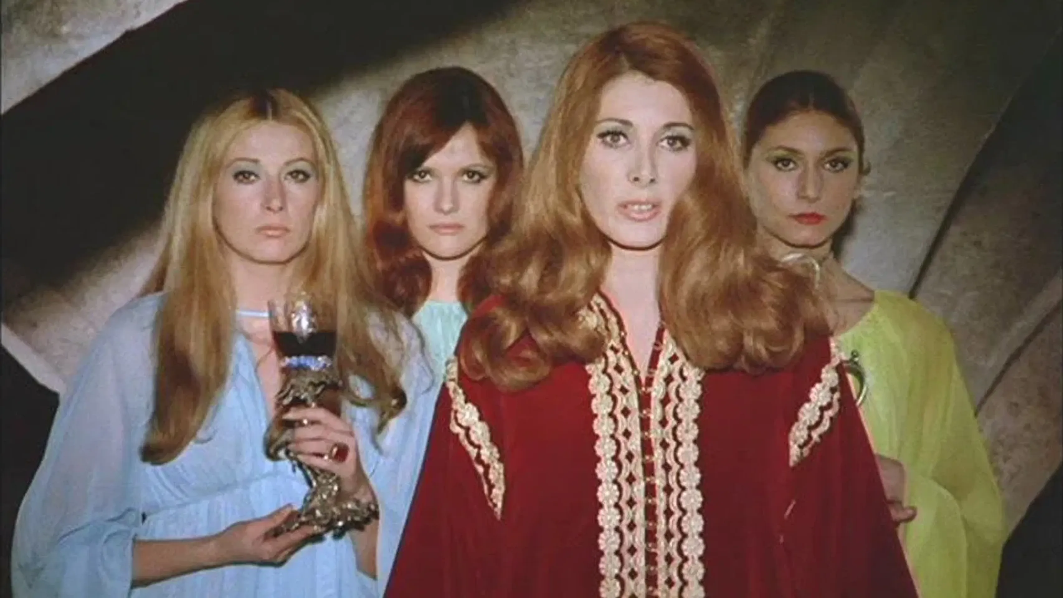 Girl Slaves of Morgana Le Fay