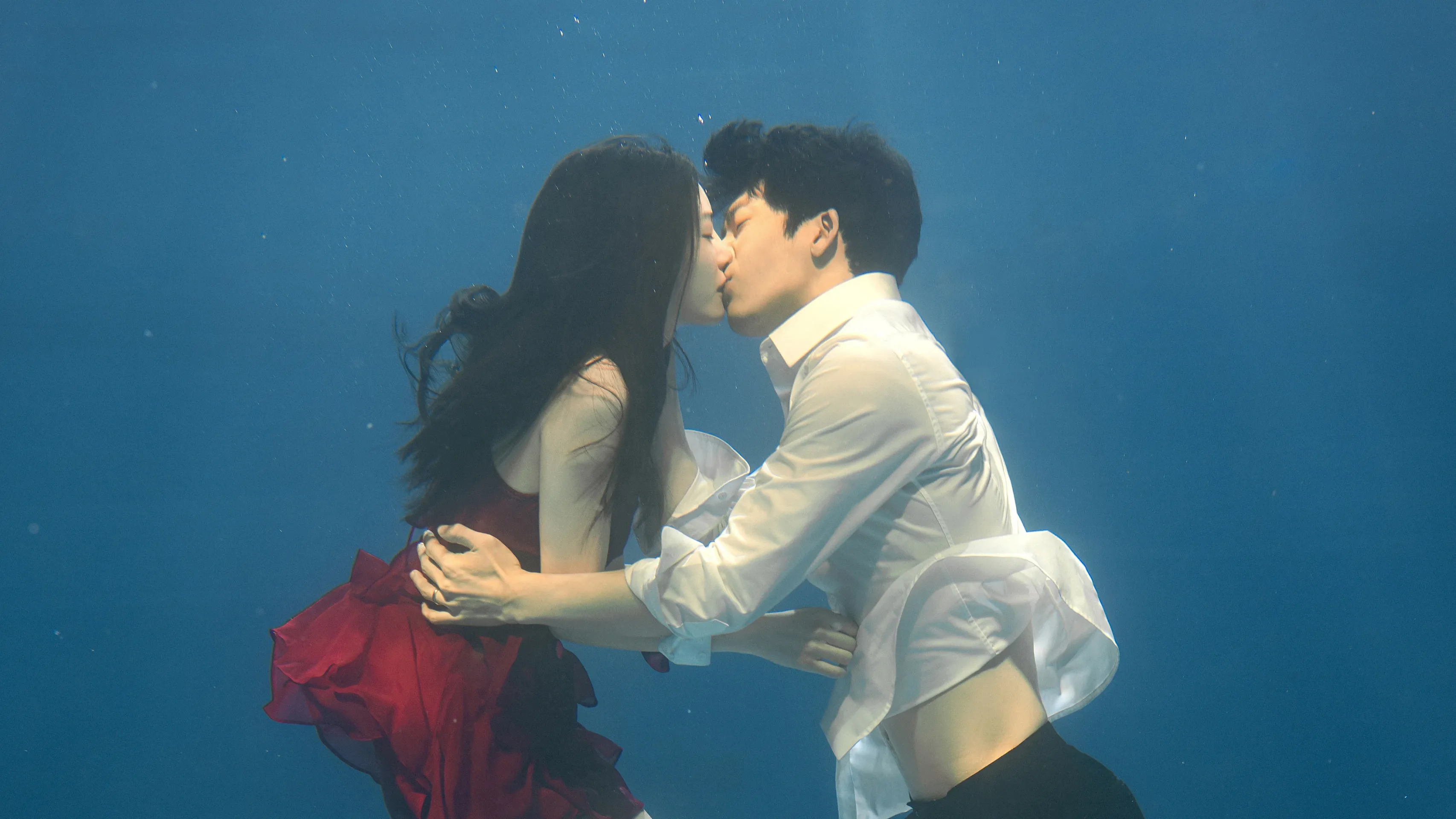 강철삼림: 미제사건 수사반
