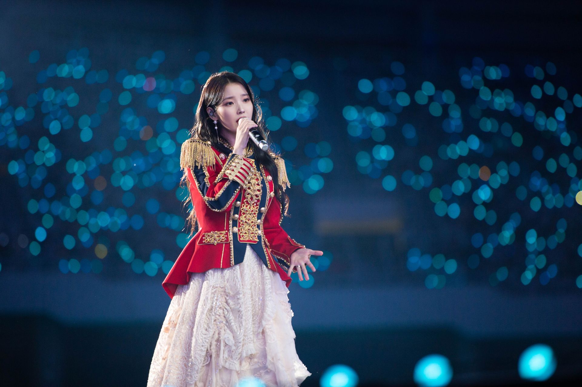 아이유 콘서트 : 더 골든 아워
