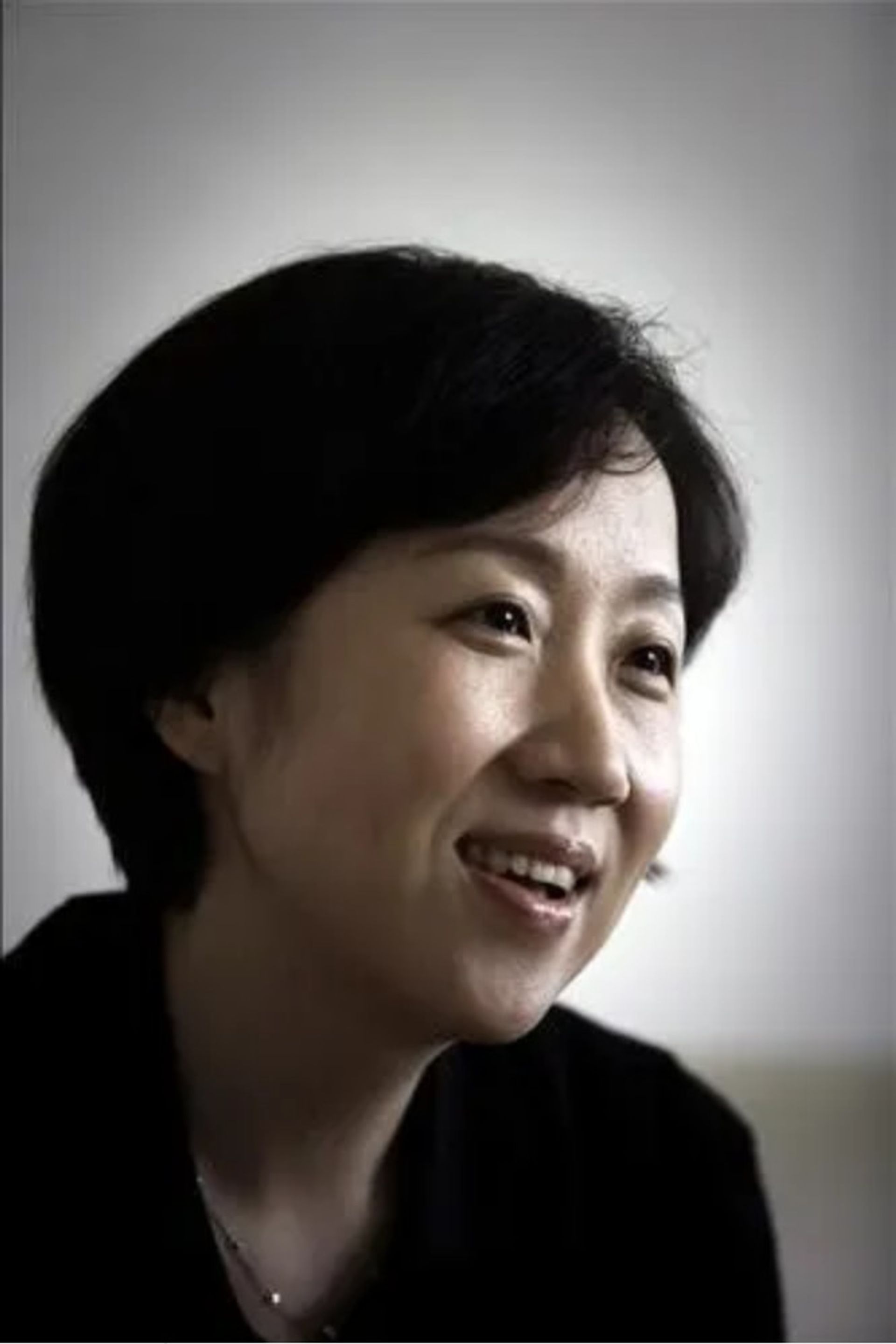 강은경