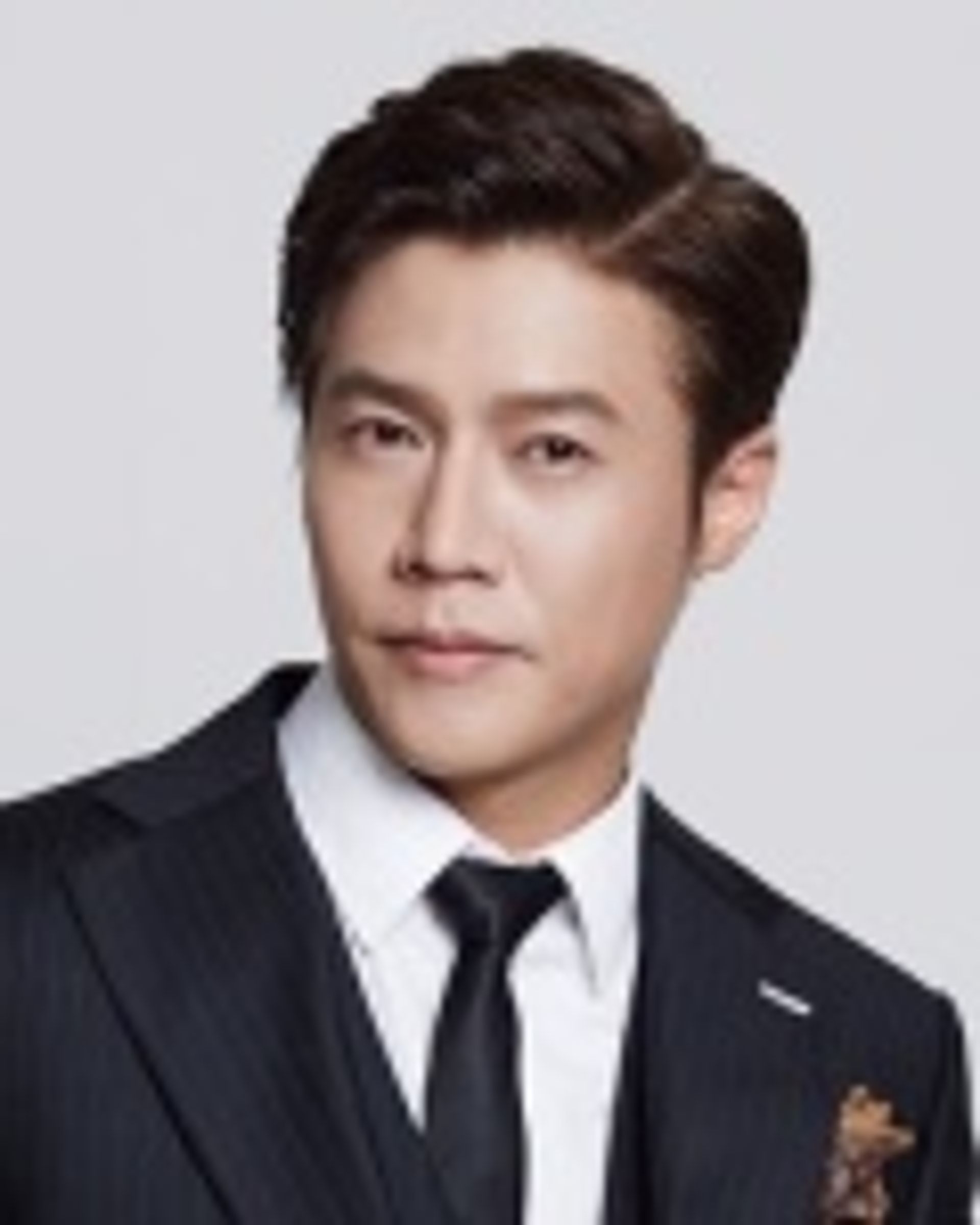 박호산
