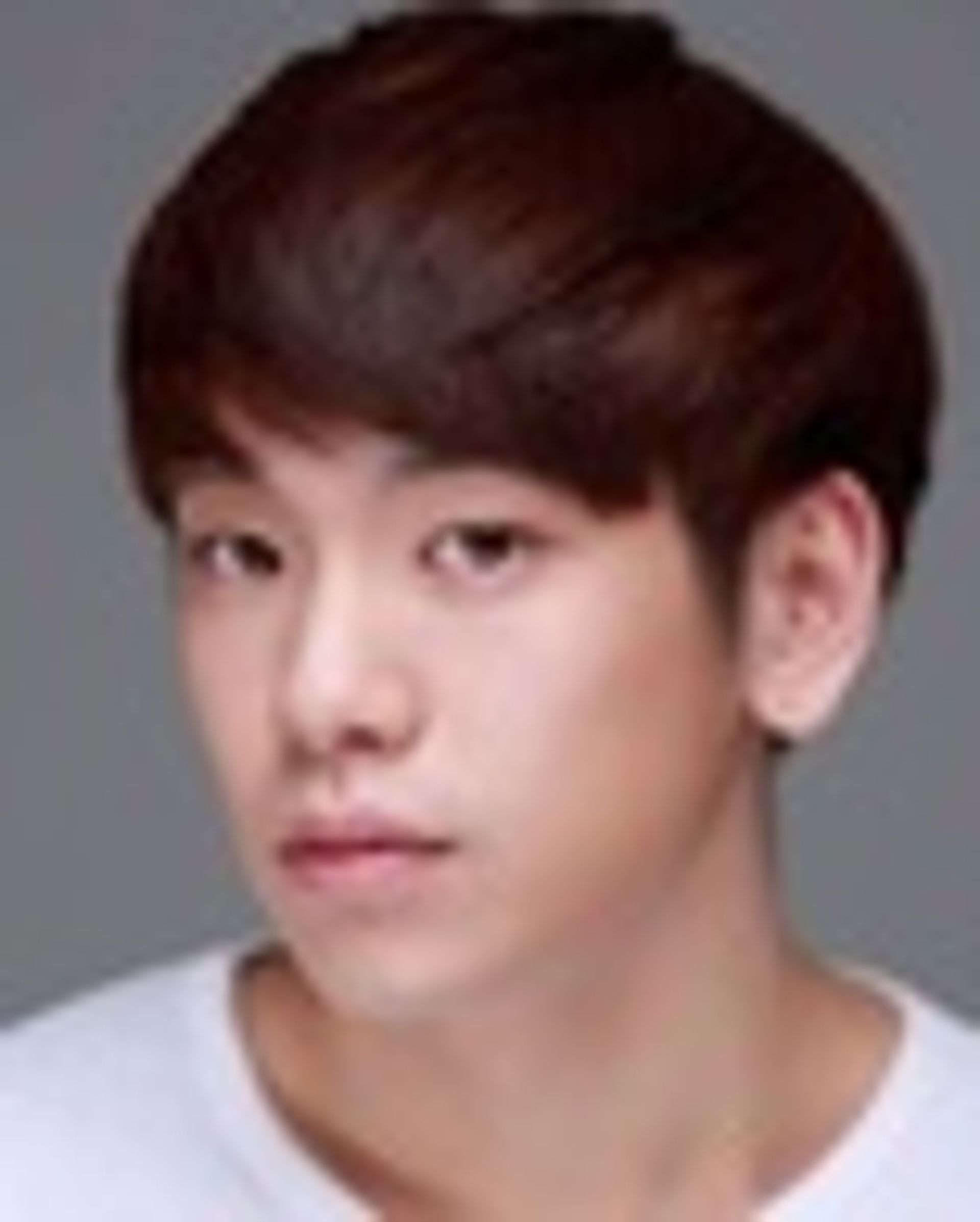 안승균