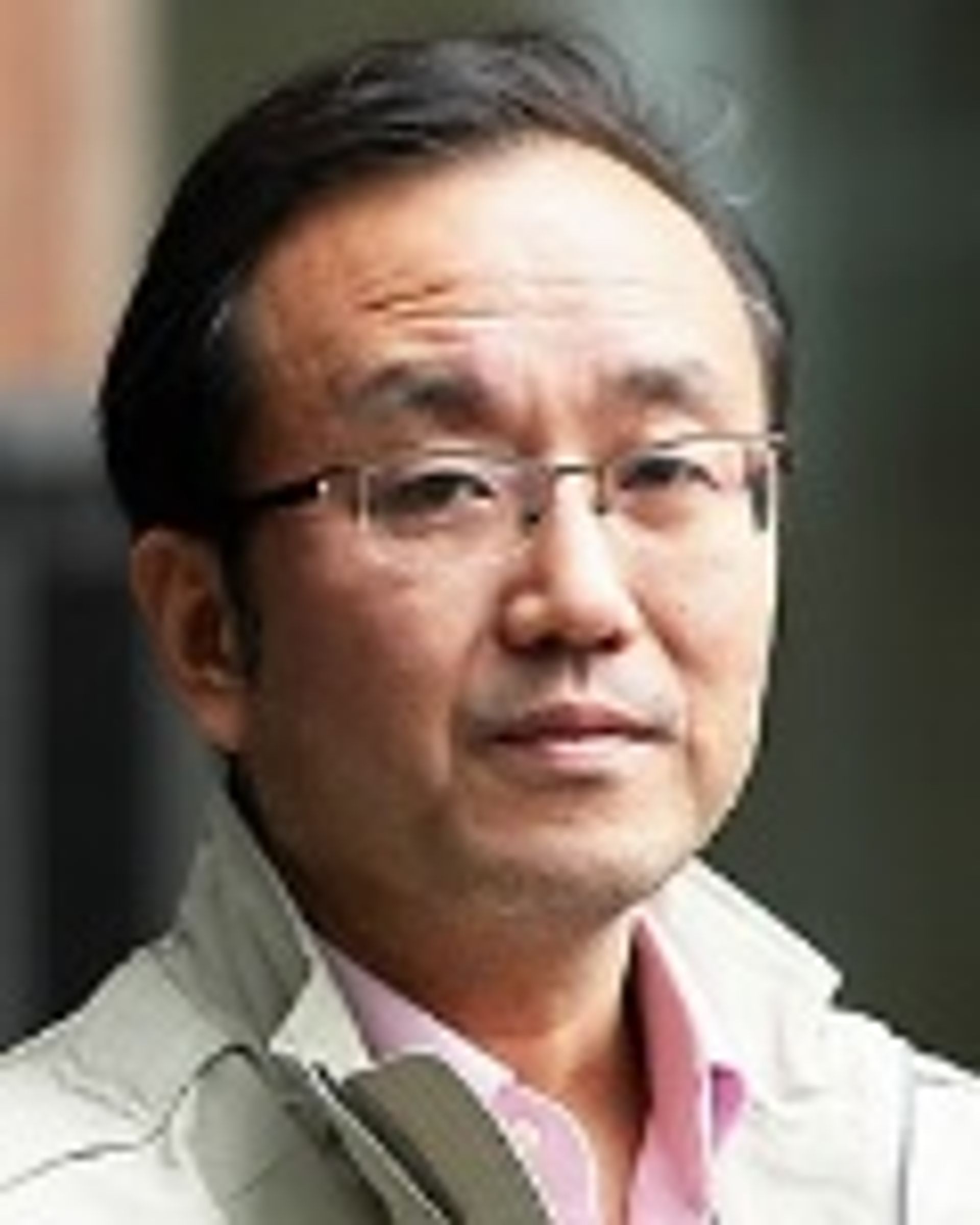 안해룡