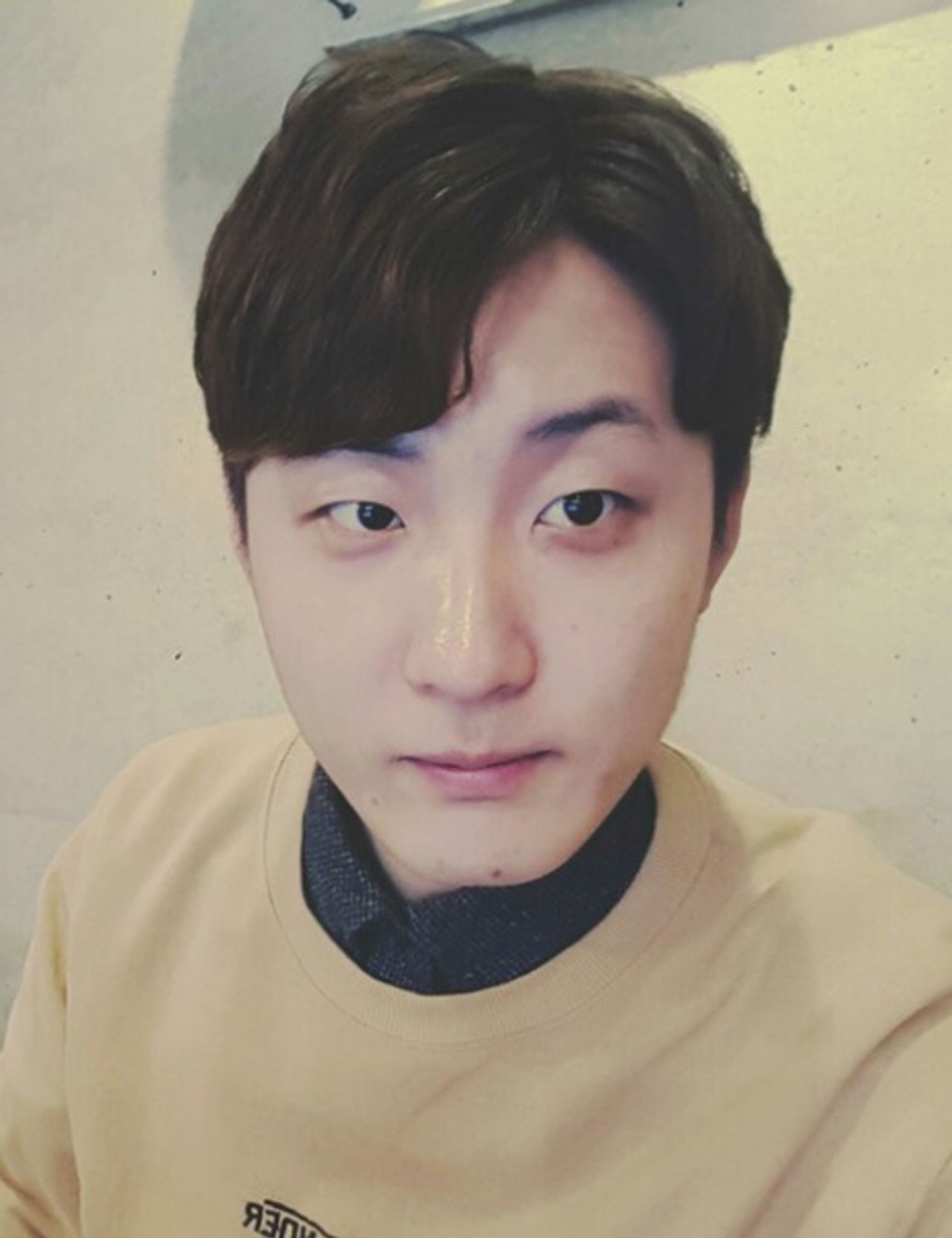 민현기