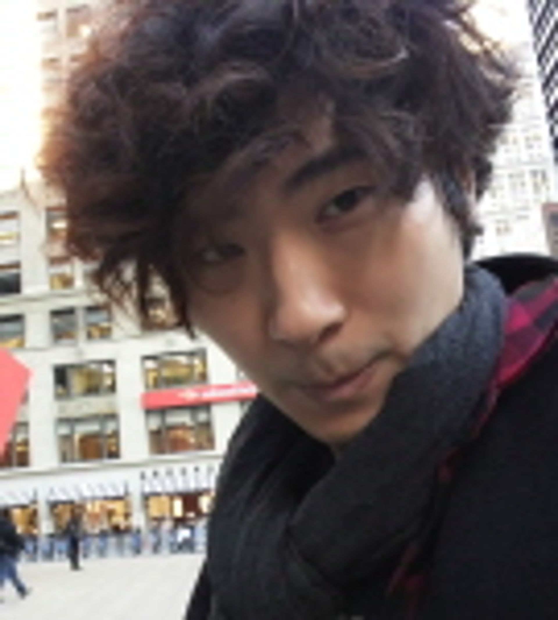 이관주