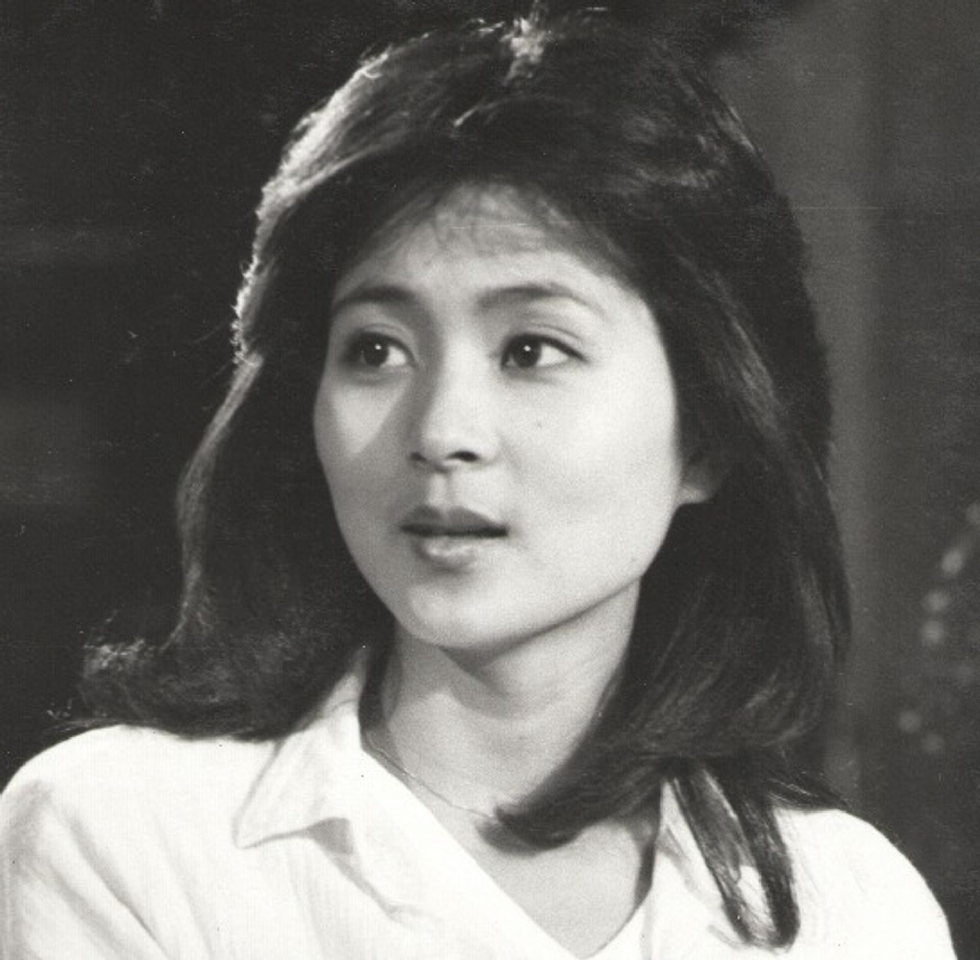 유지인