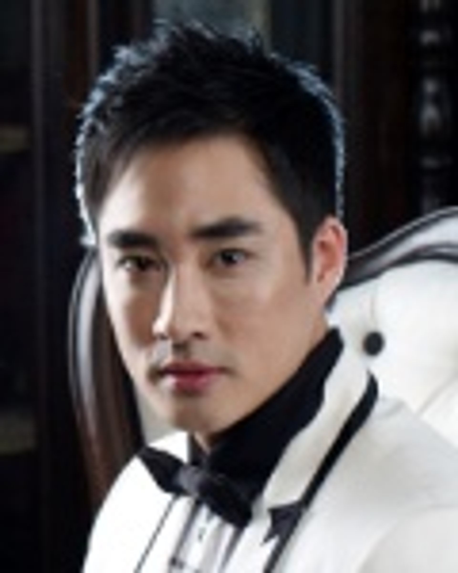 김수현