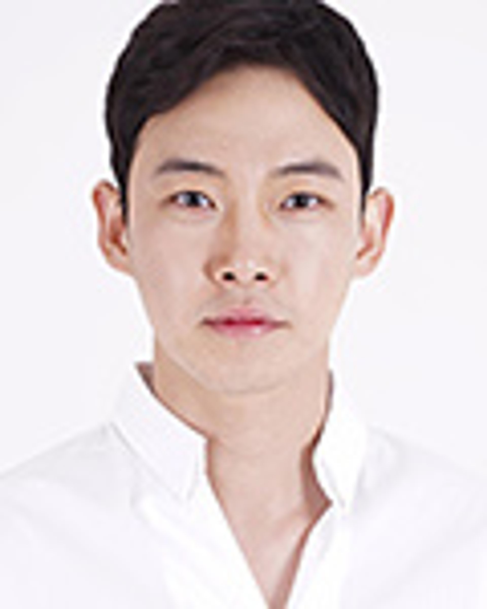 이건우