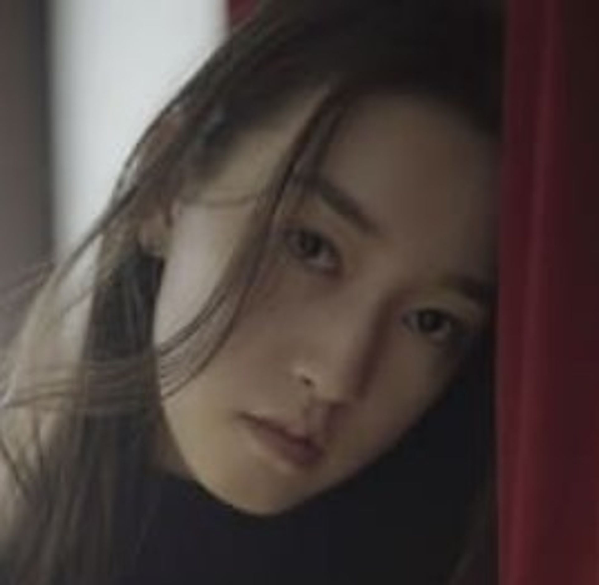 유초현