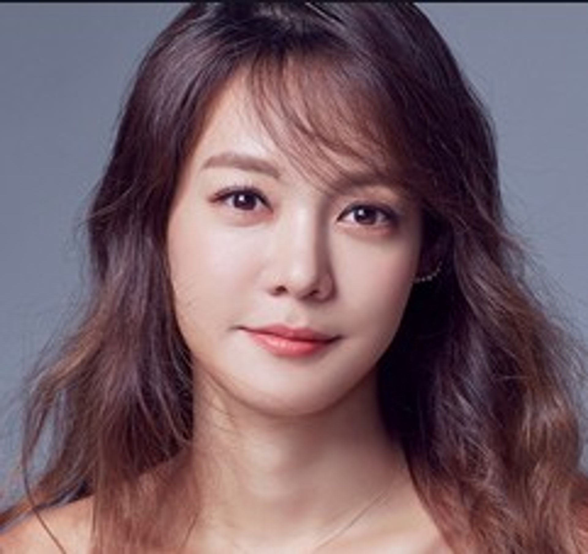 안현모