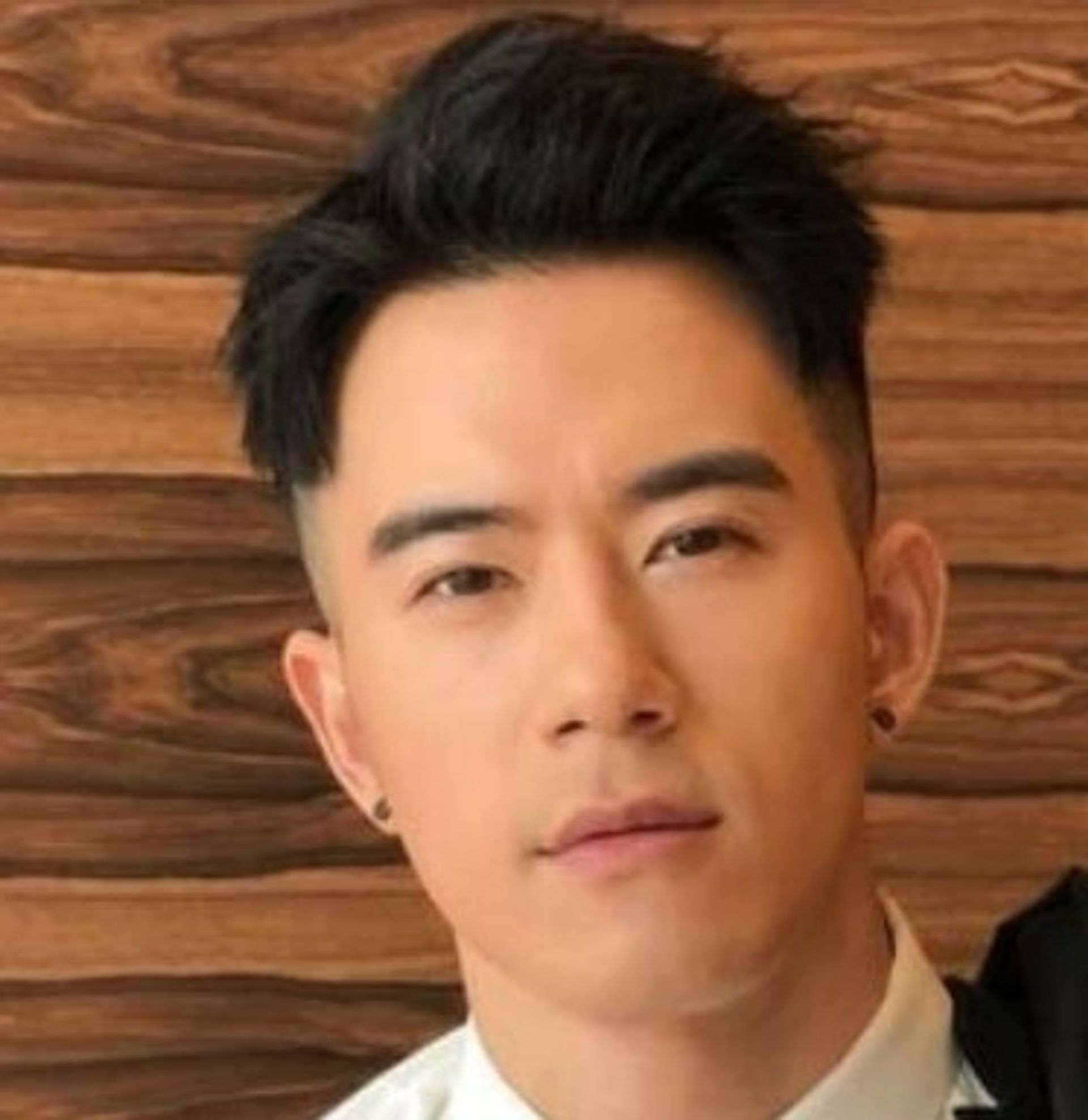 J.R. 첸