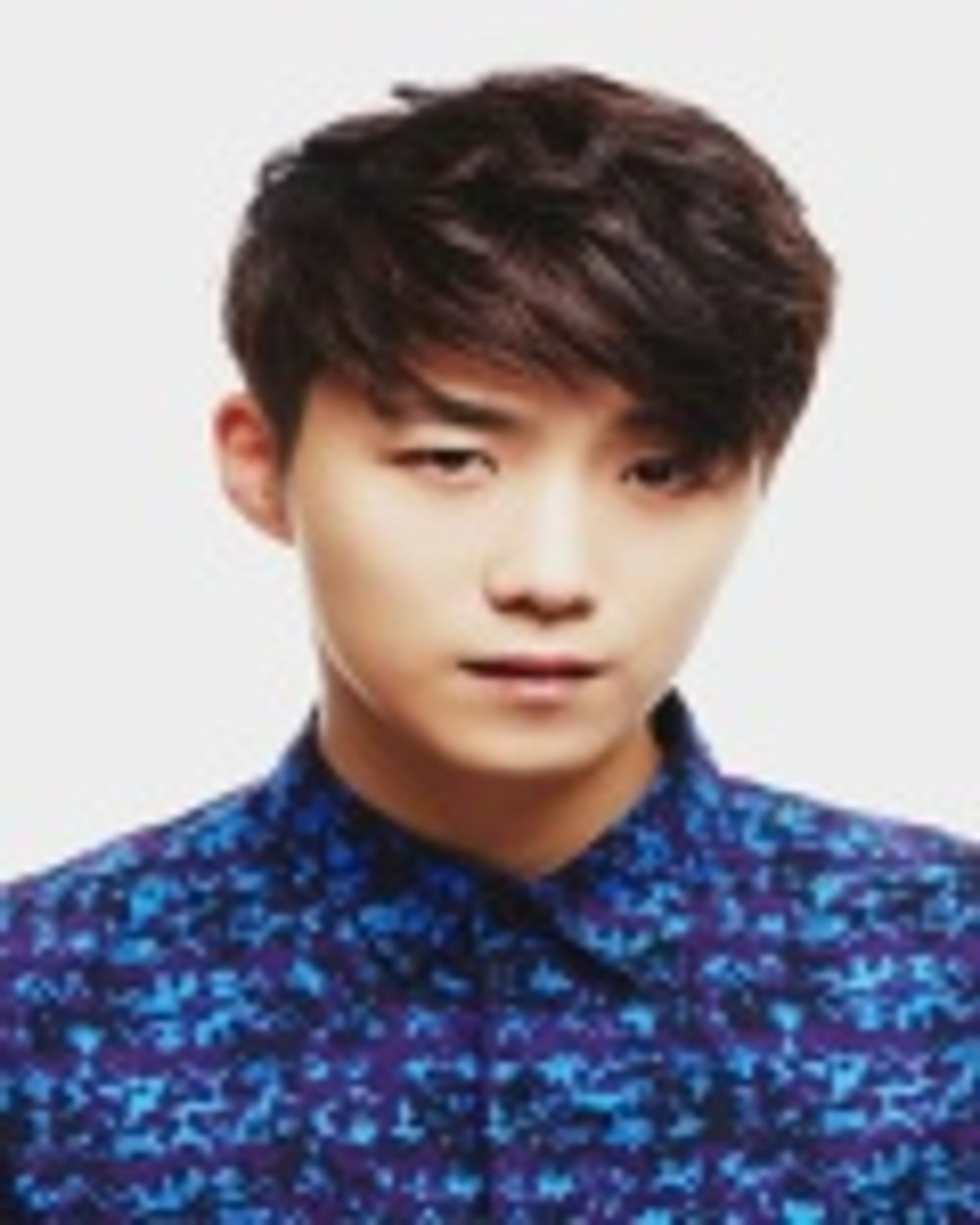 김태윤