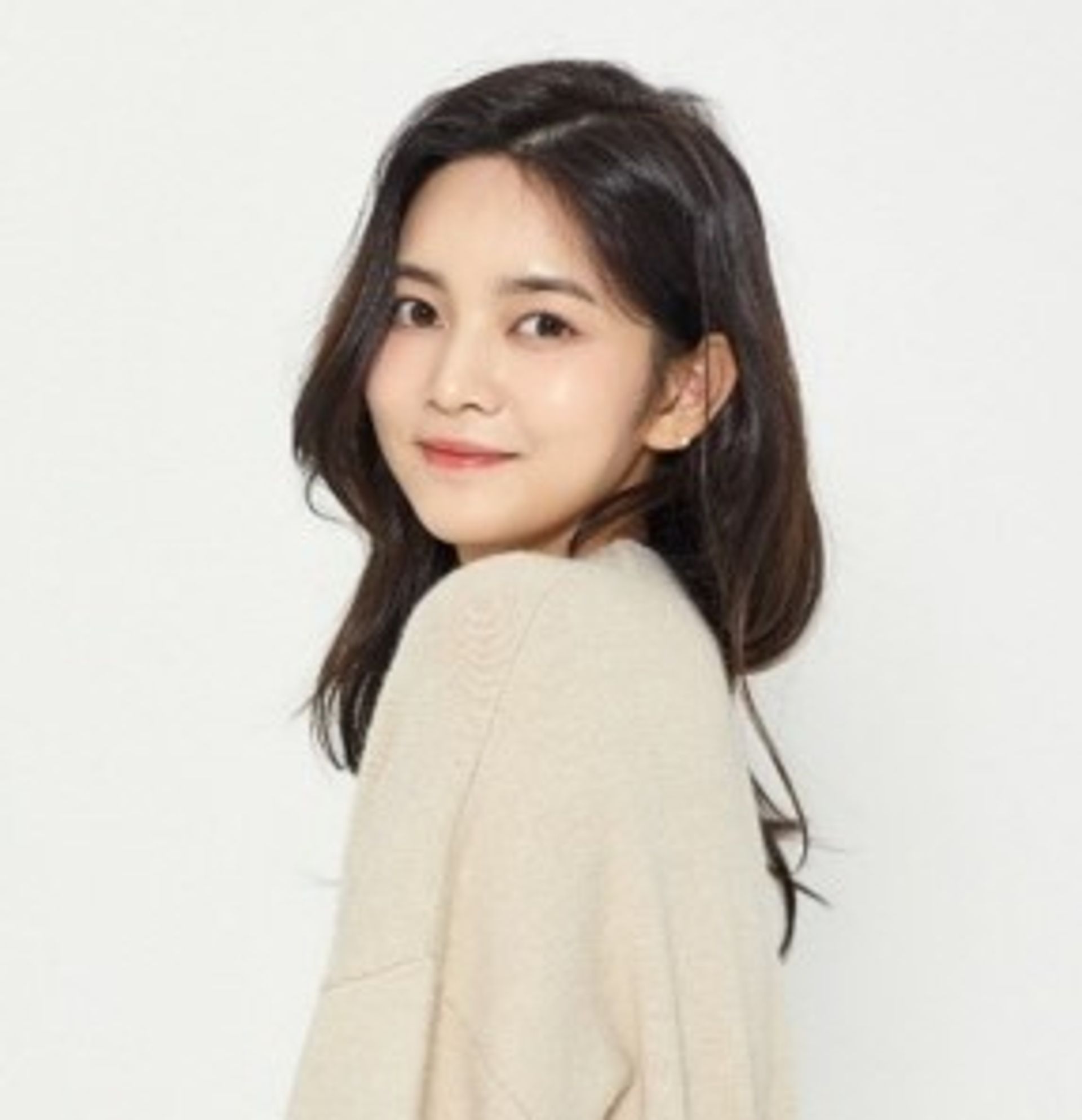 김유주