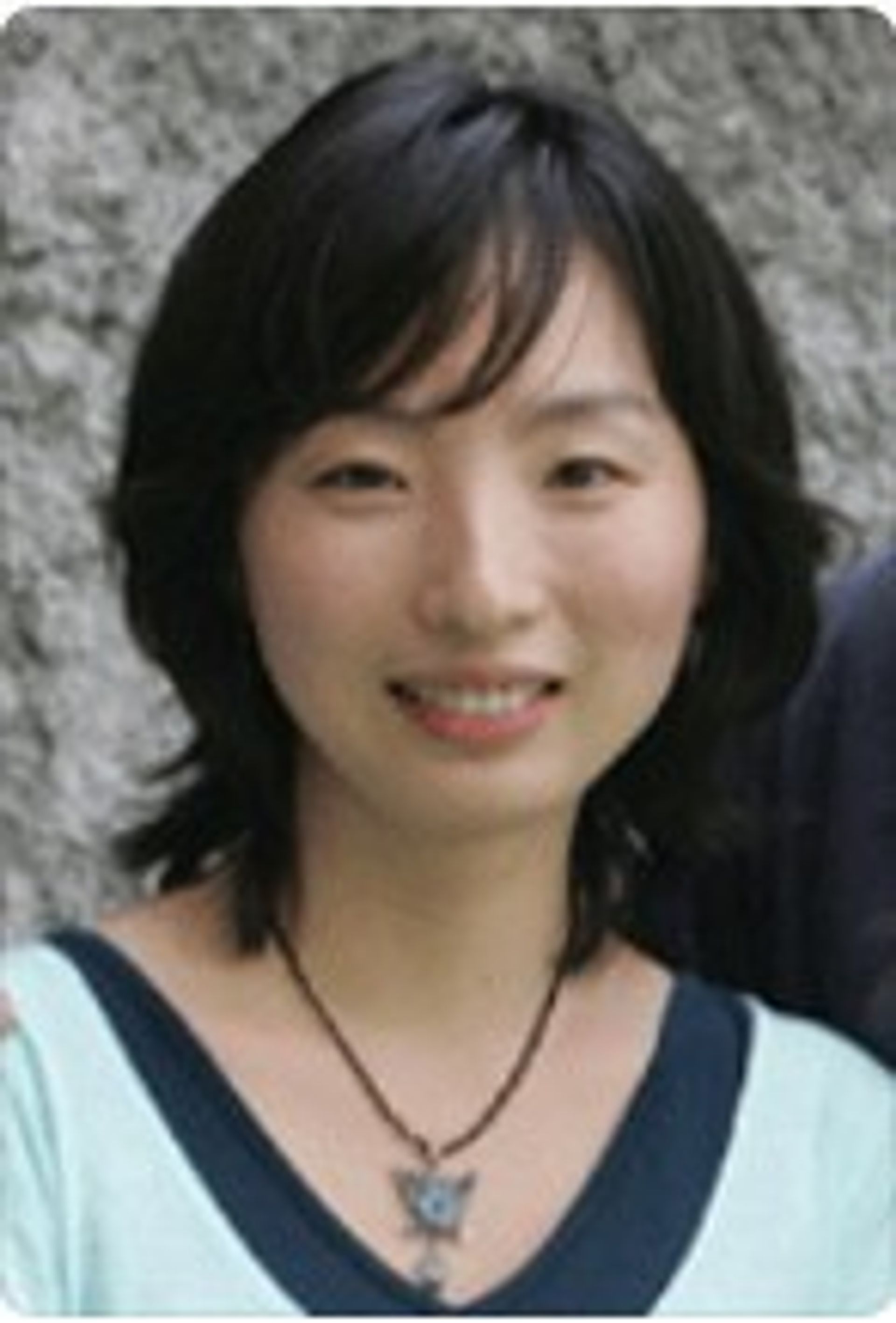 황다은