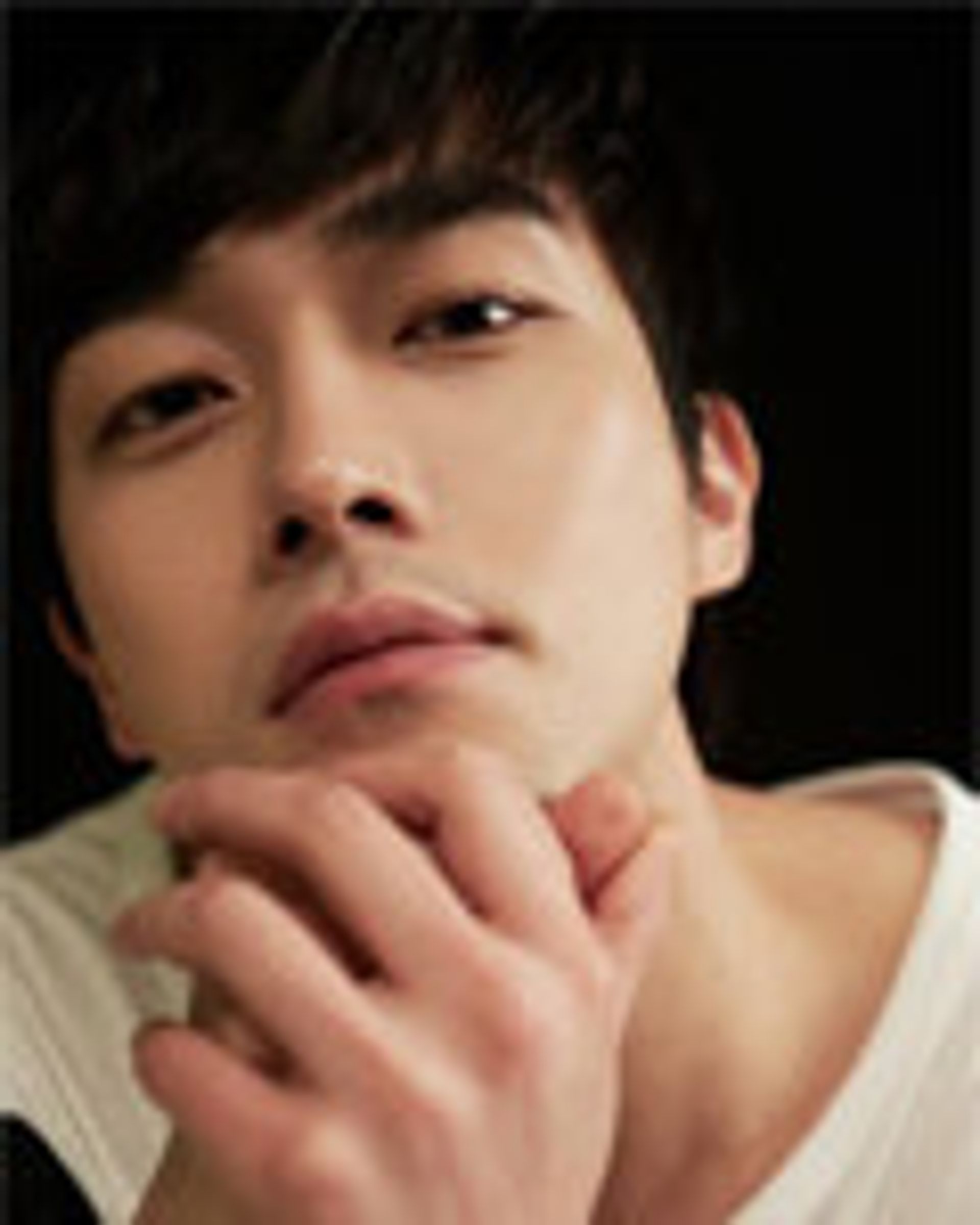 박준석