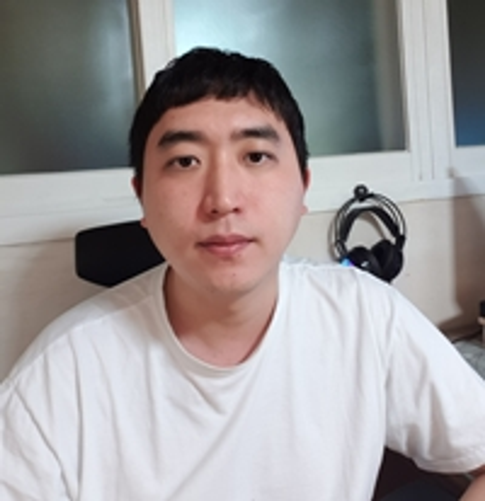 양익준