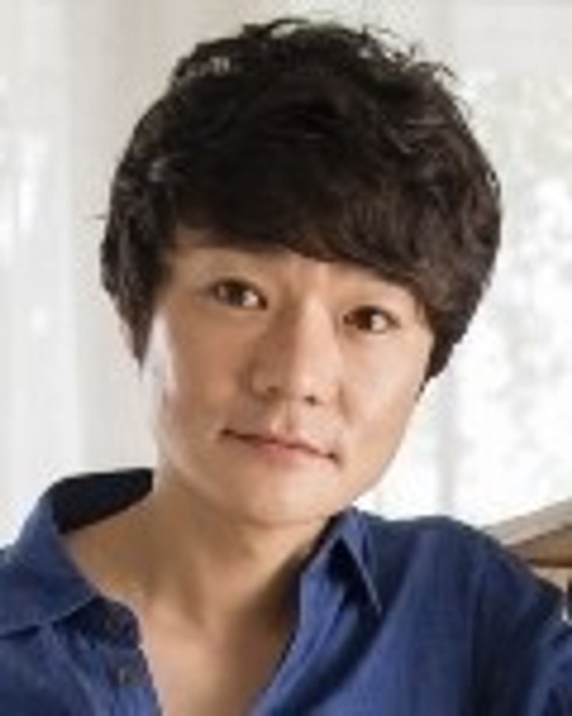 김주완