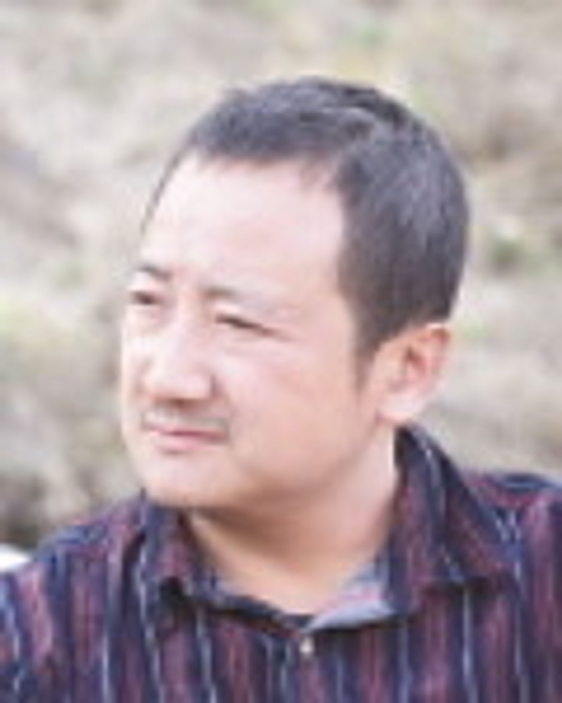 한 지에