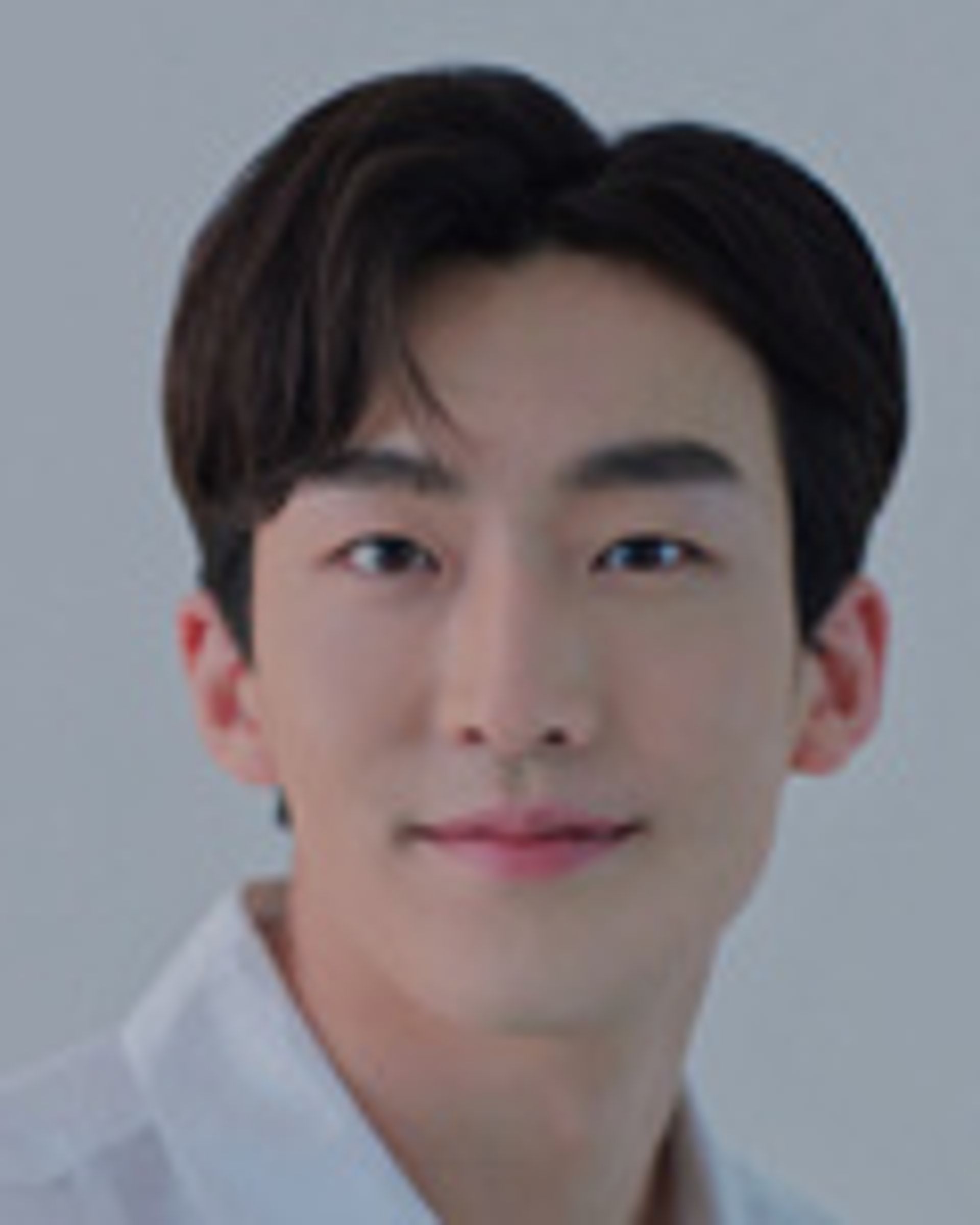 윤건일