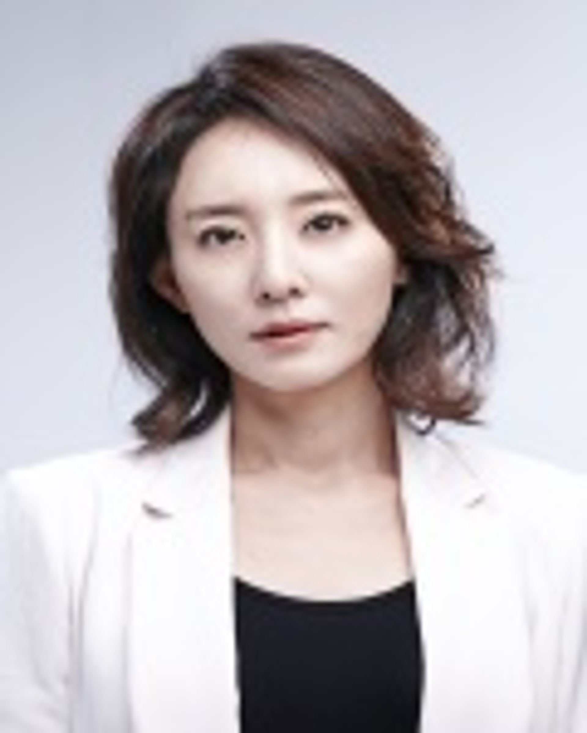 윤다경