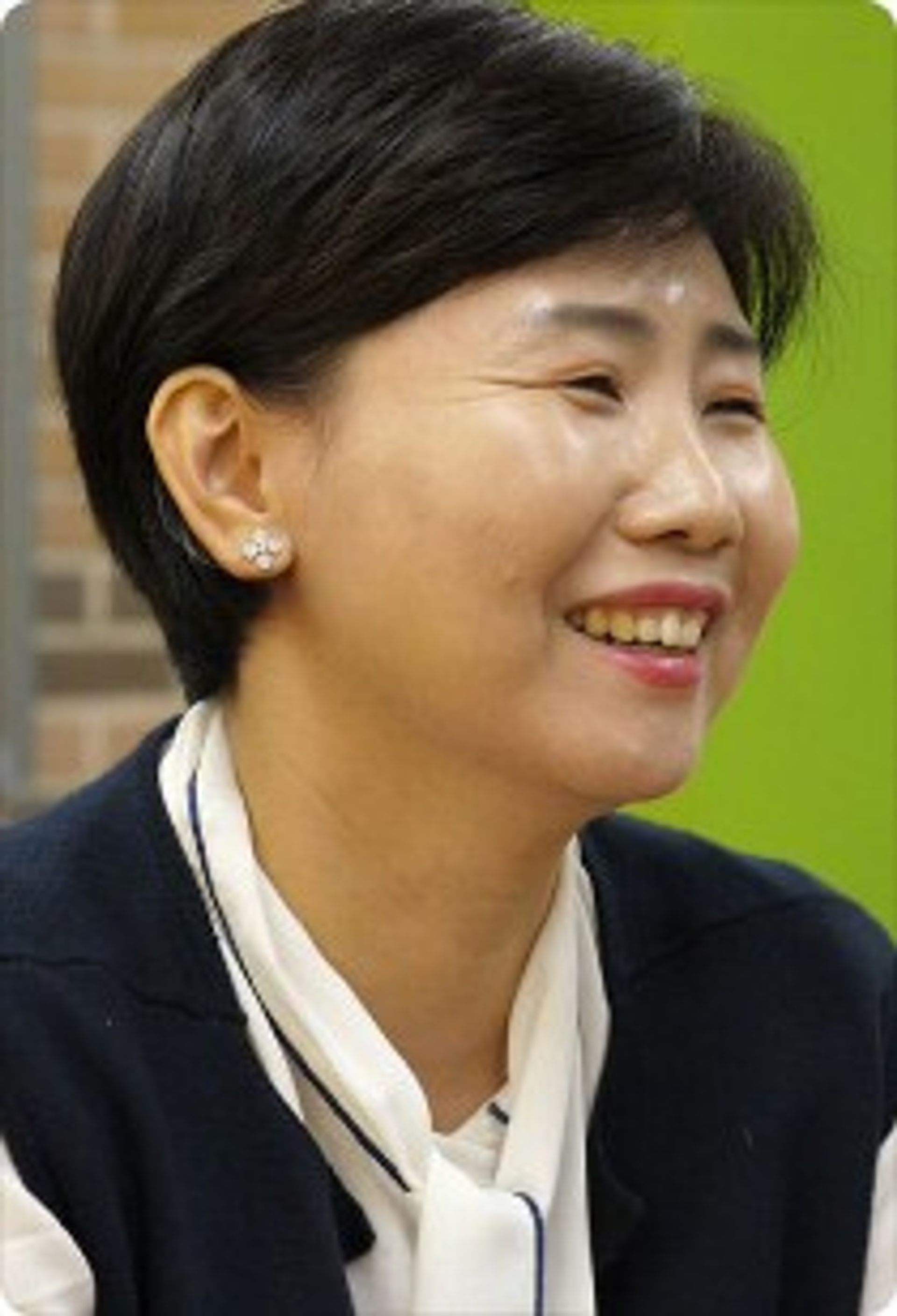 이은자