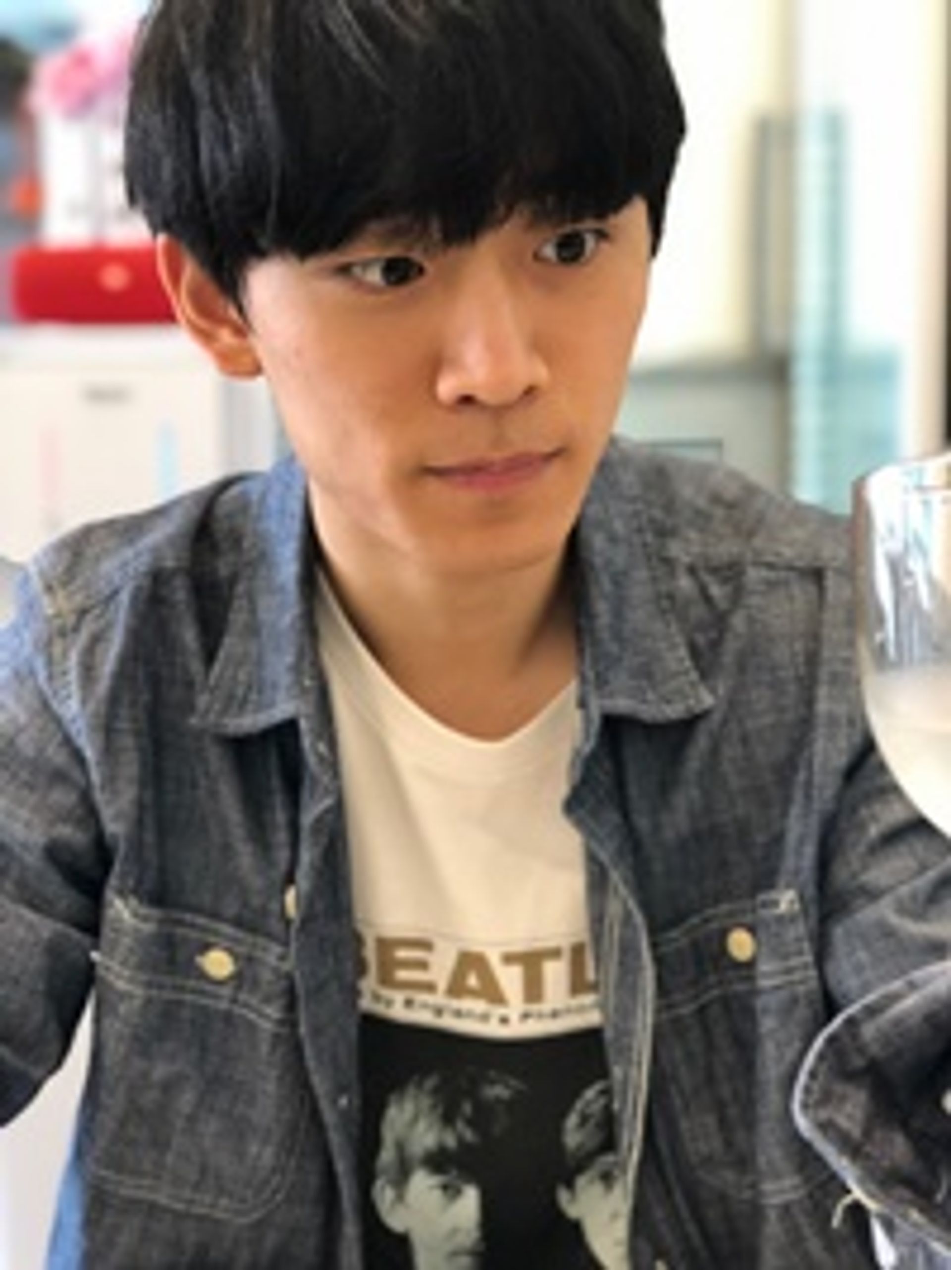 송진욱