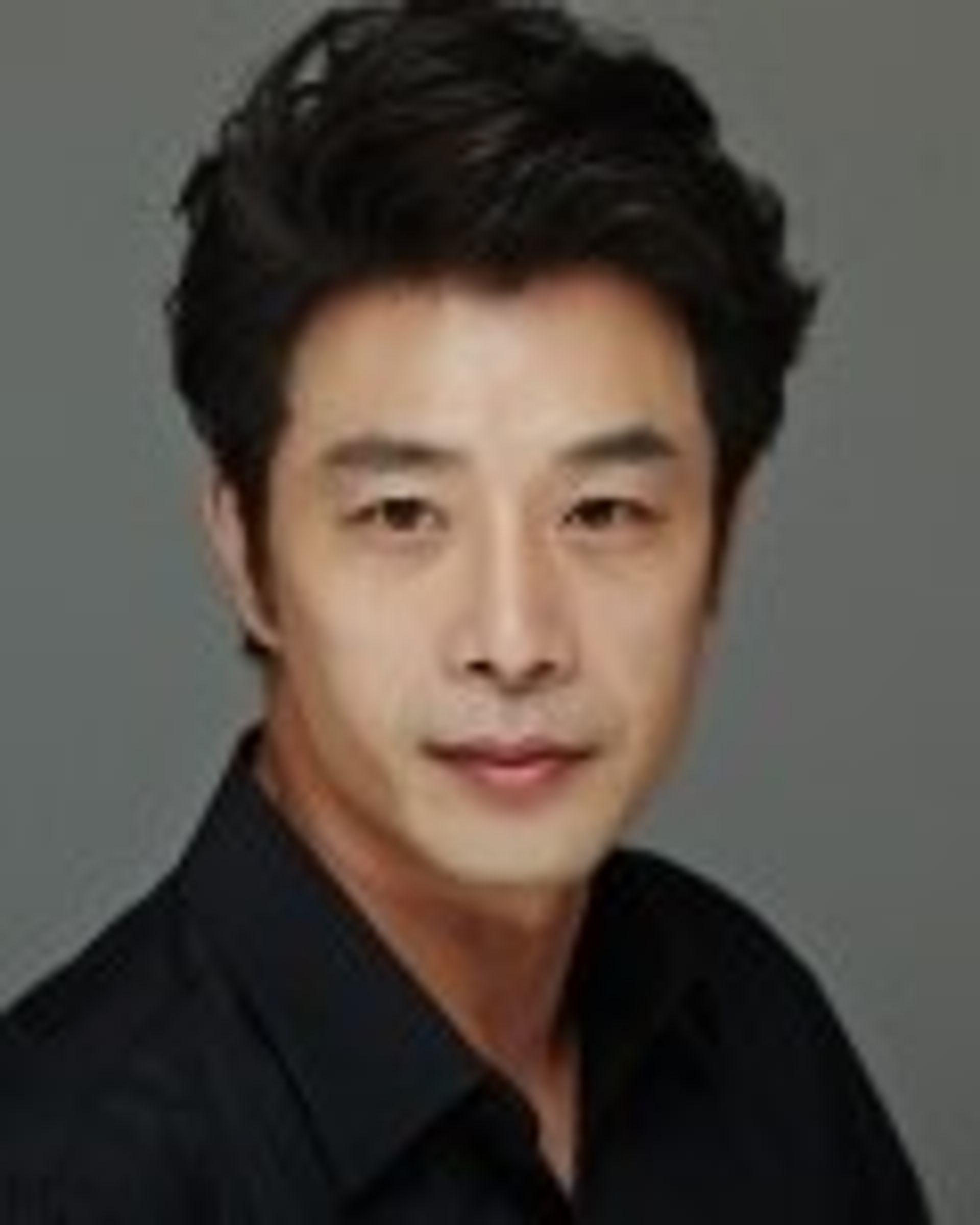 김진근