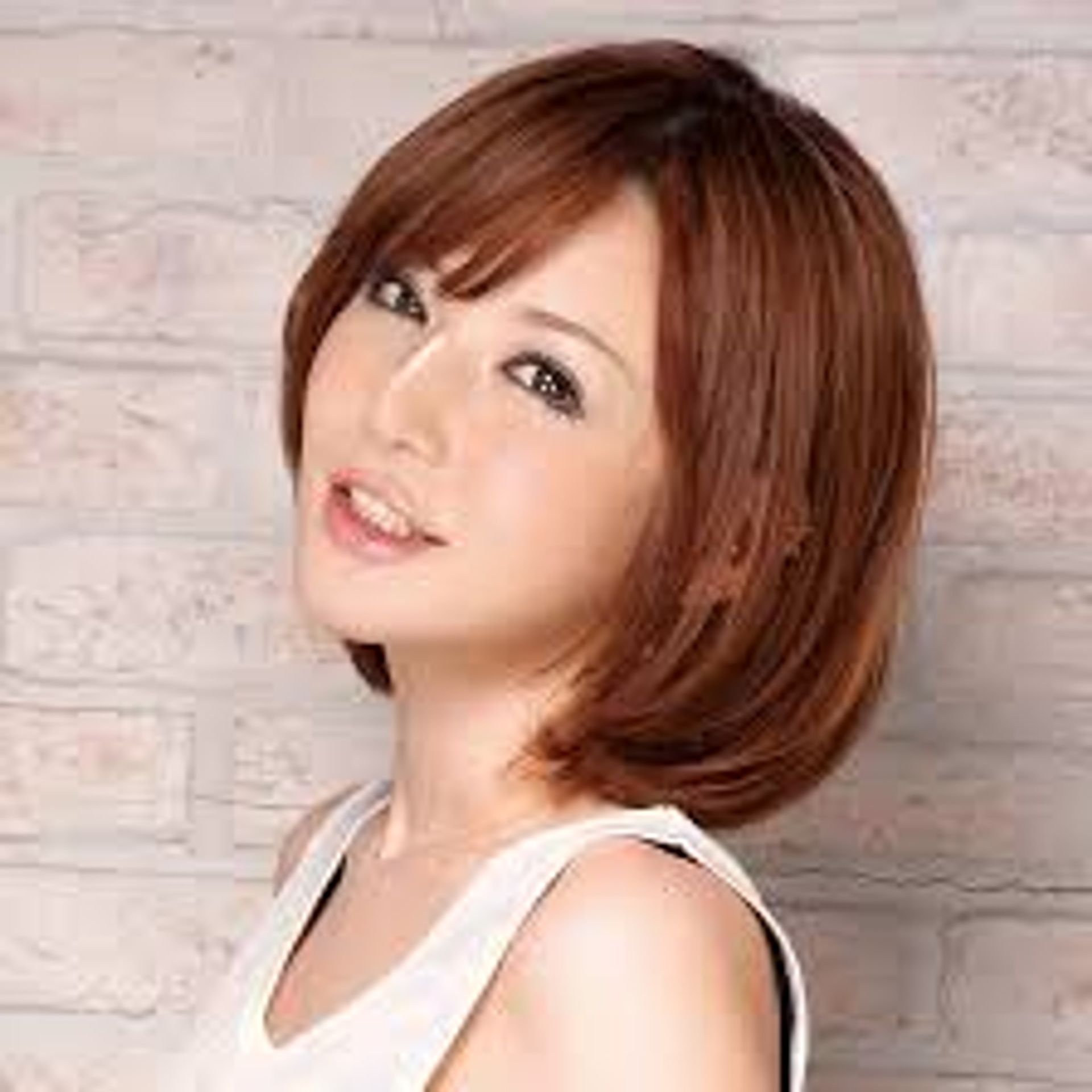 사토미 유리아 