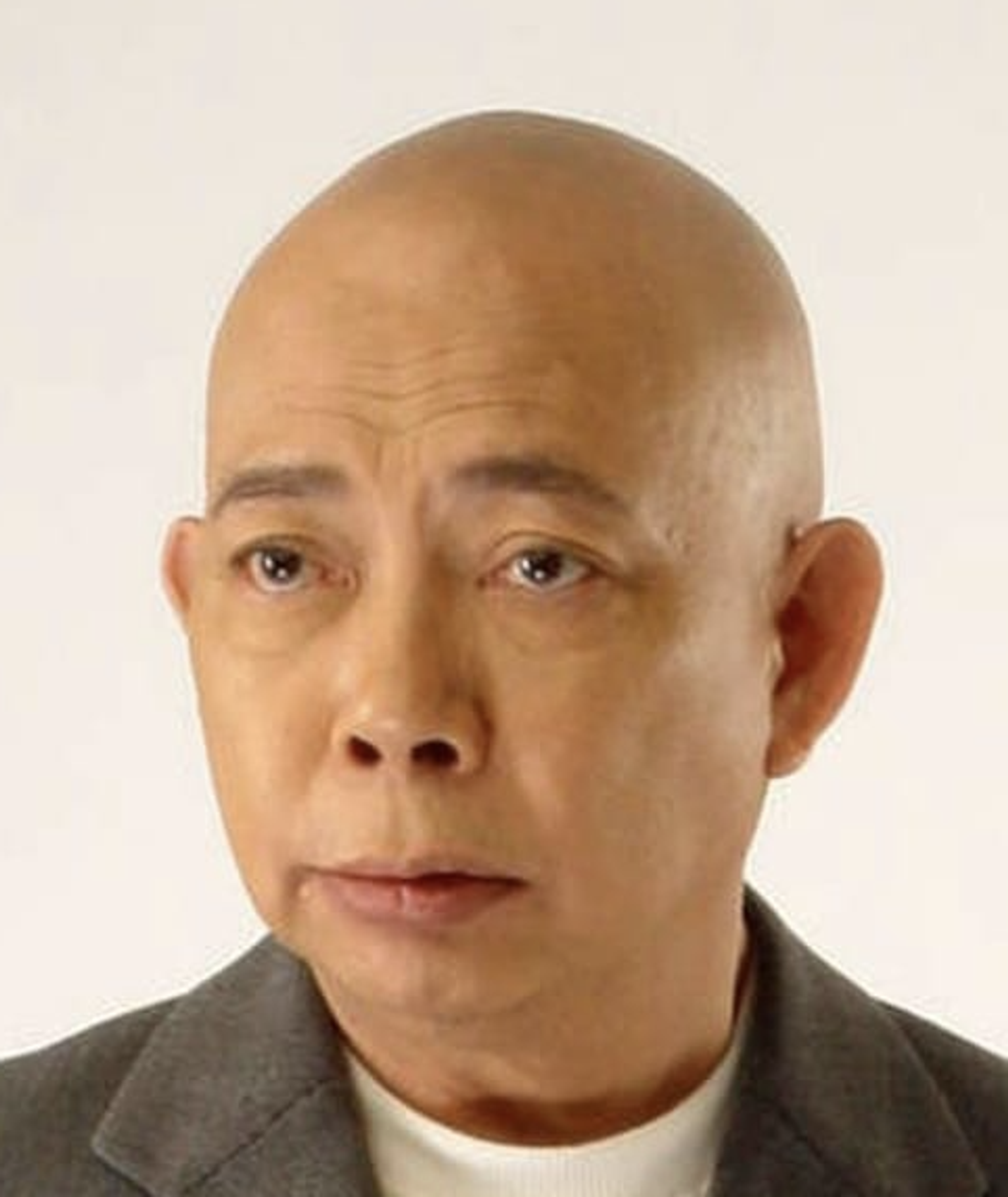 황일비