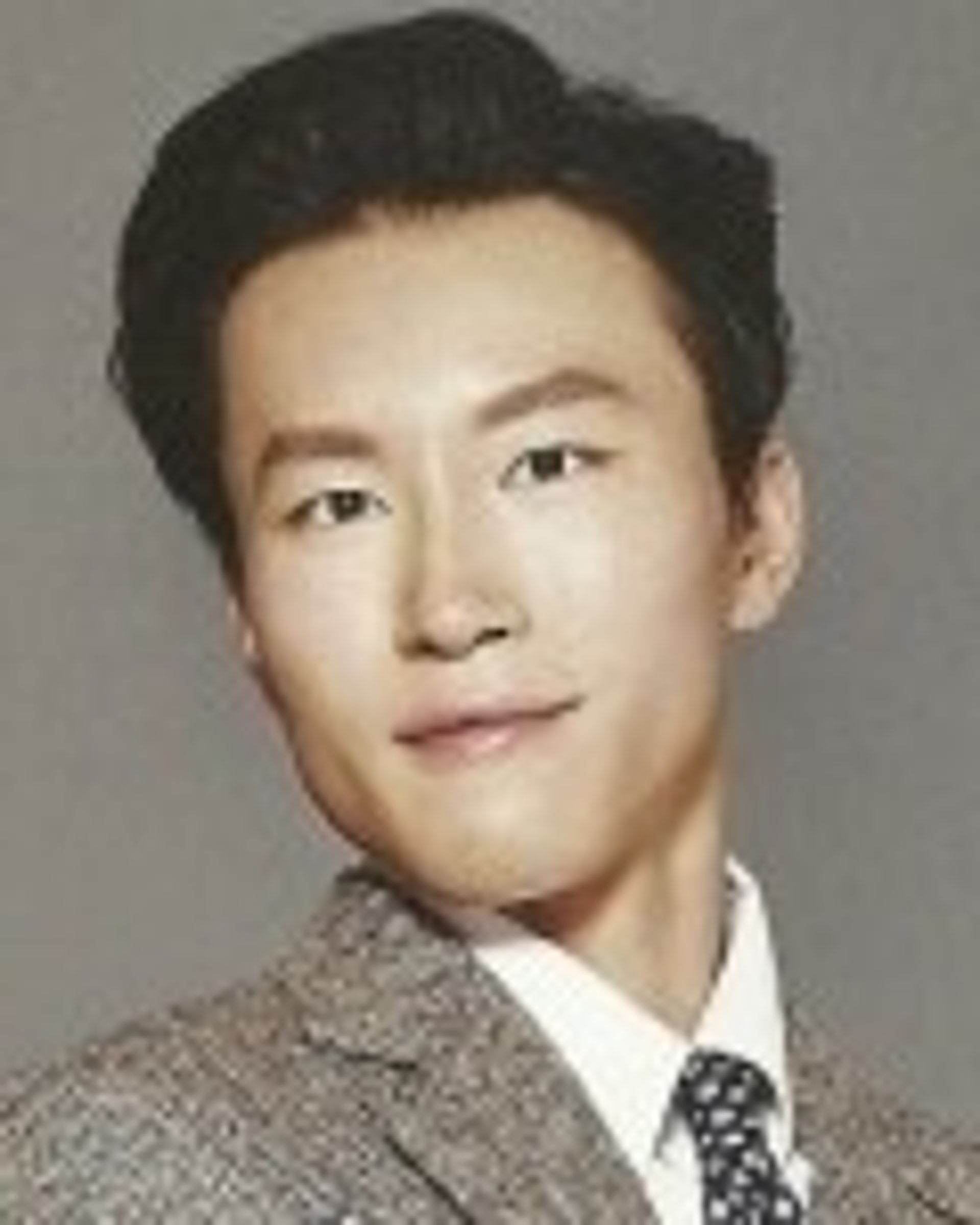 이동진