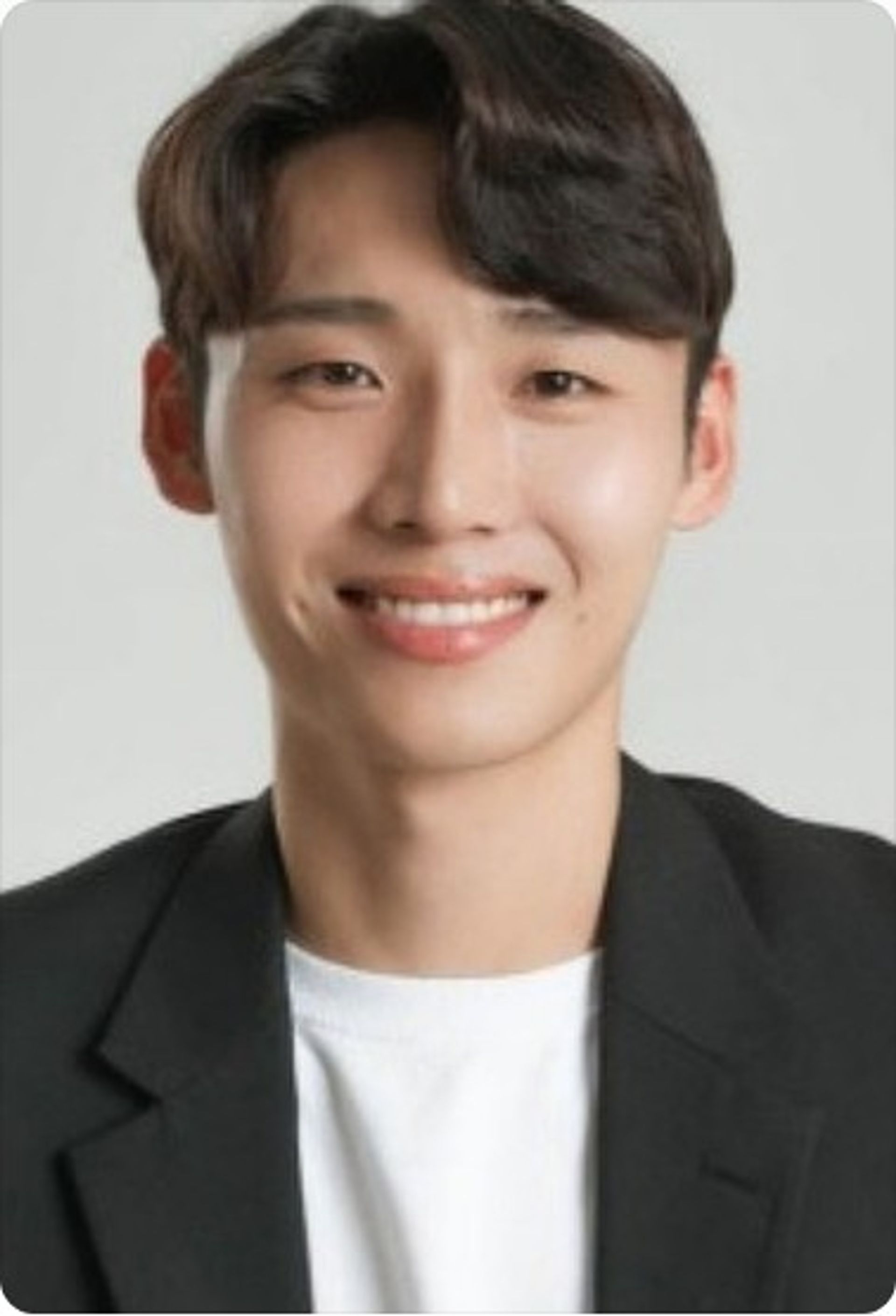 황자능