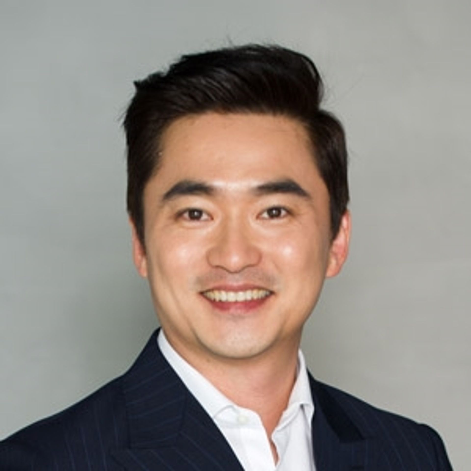 김석훈