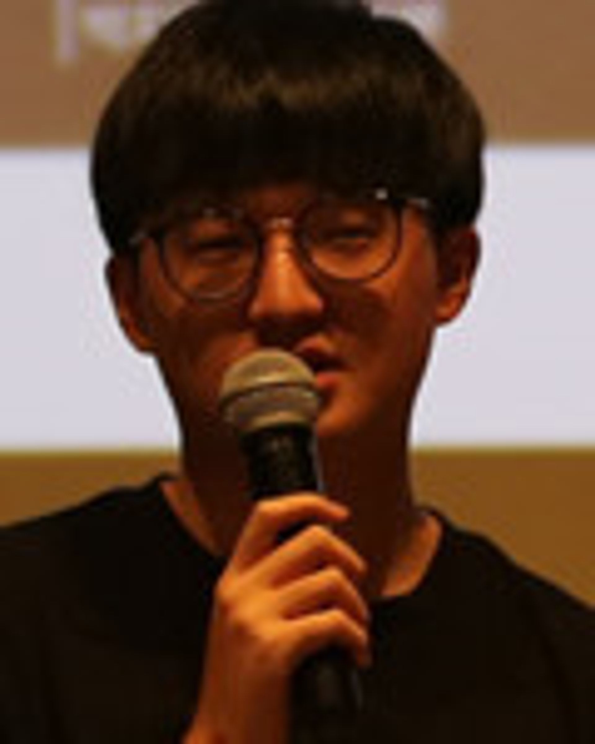 황준하