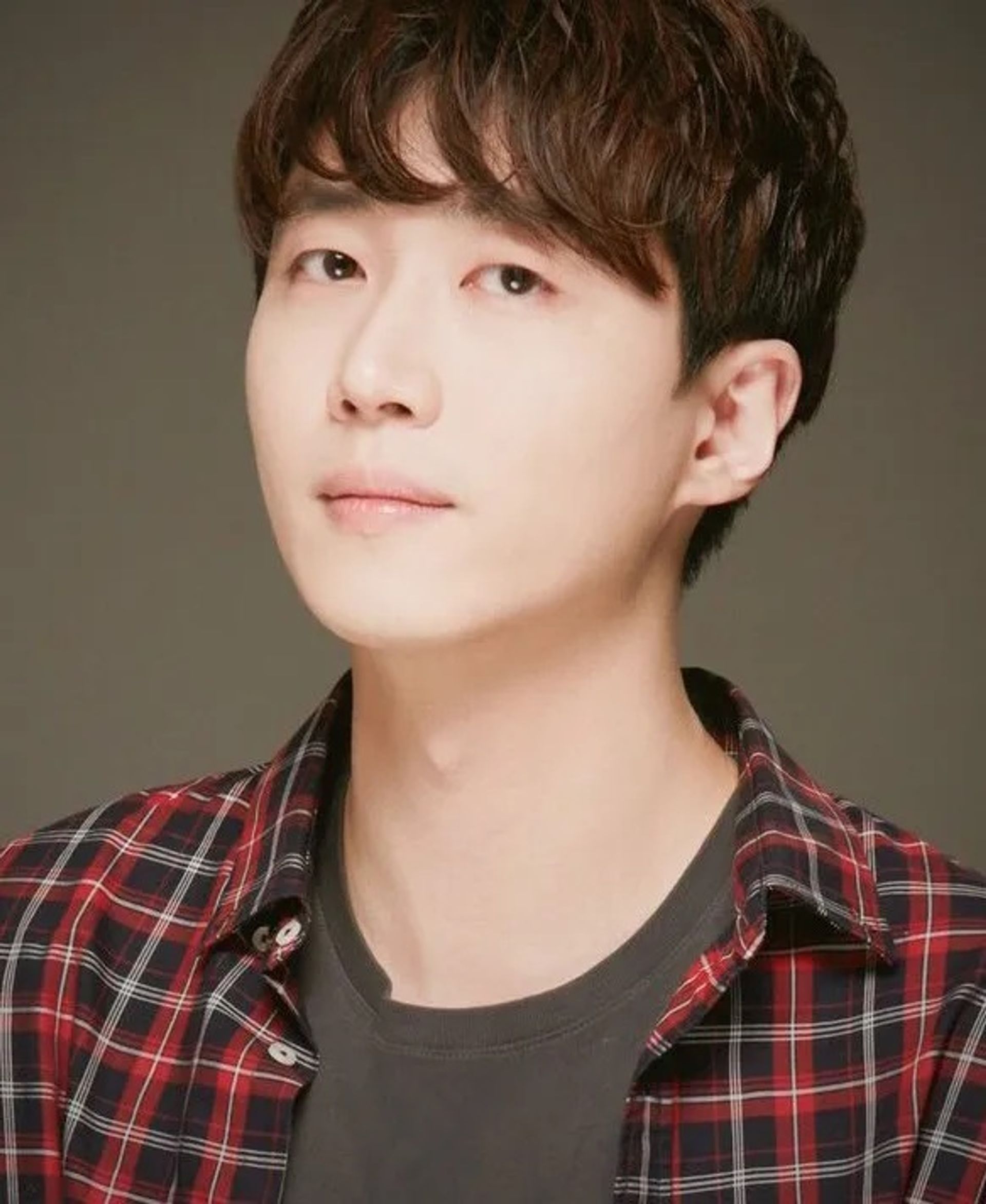 김신우
