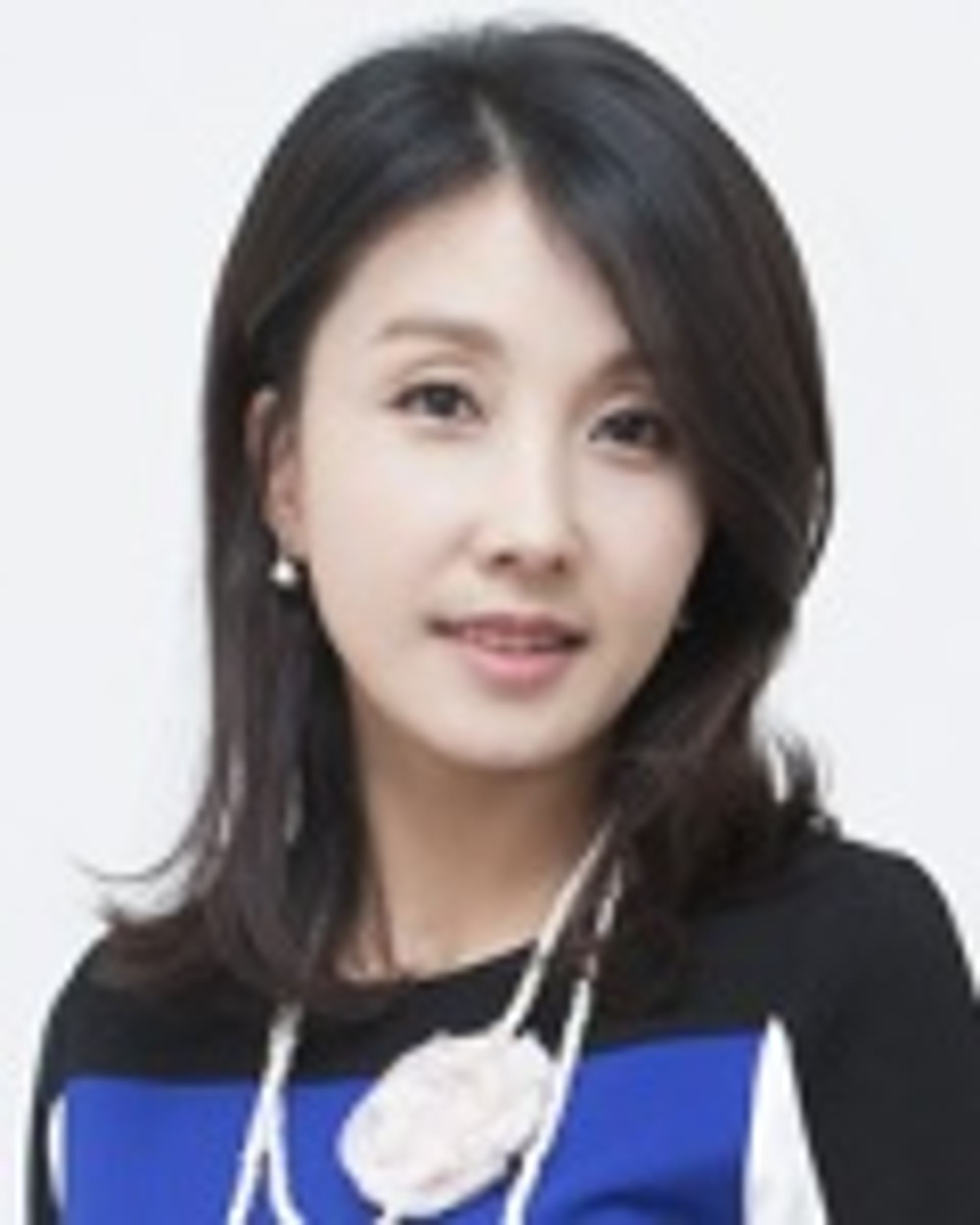 이현경