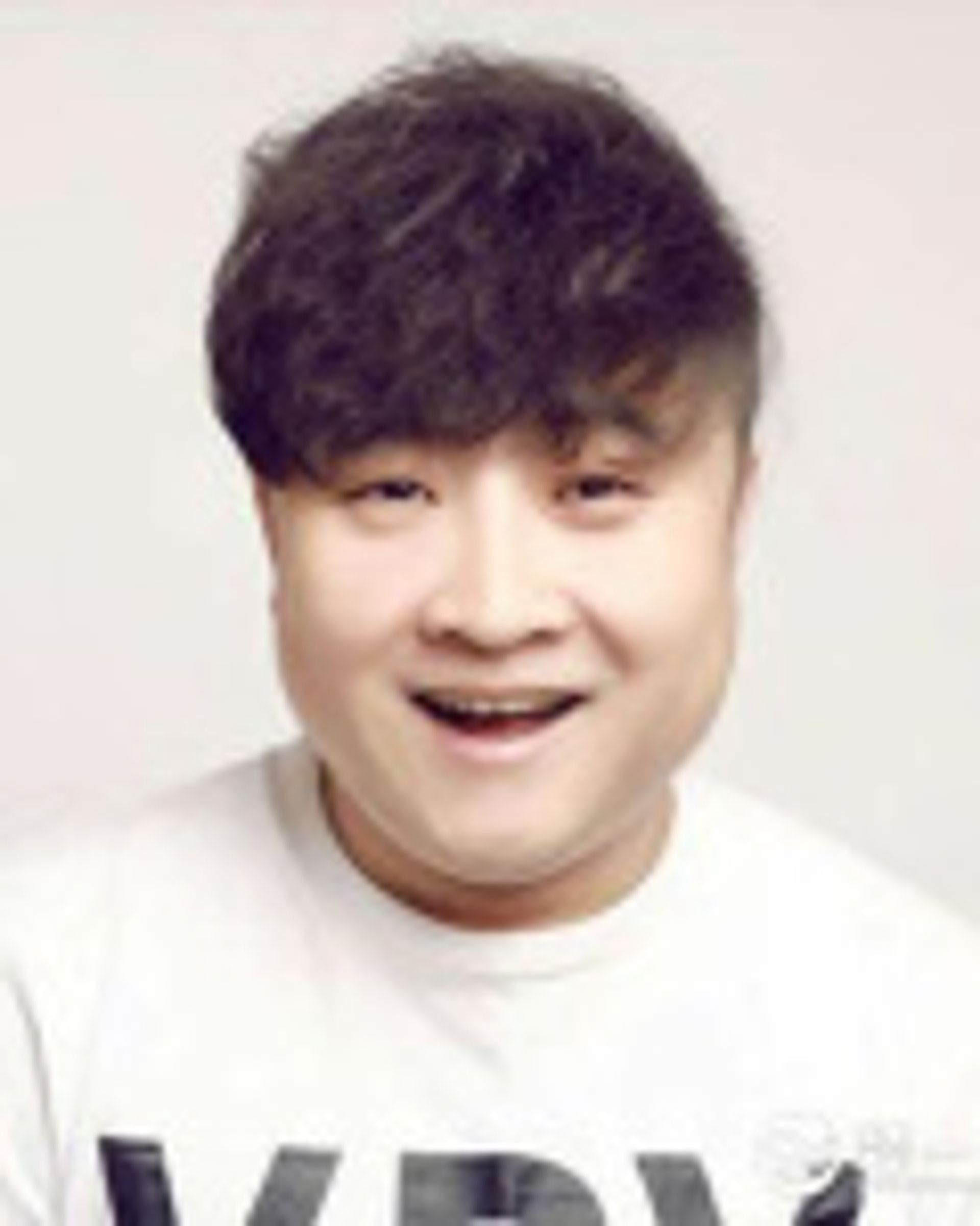 교삼