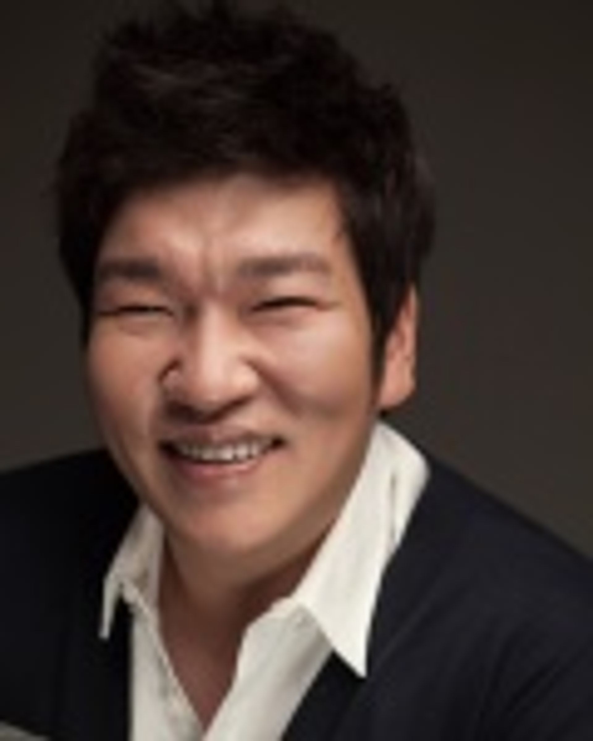 박효준