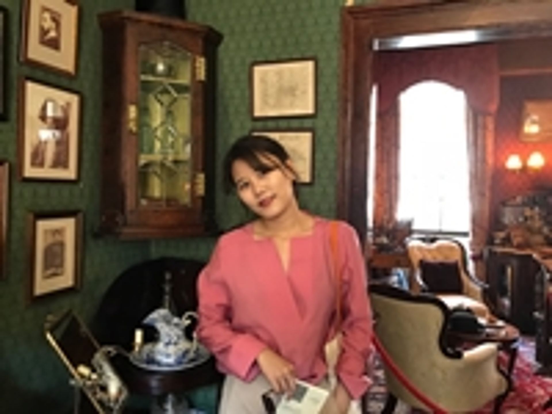 황지현