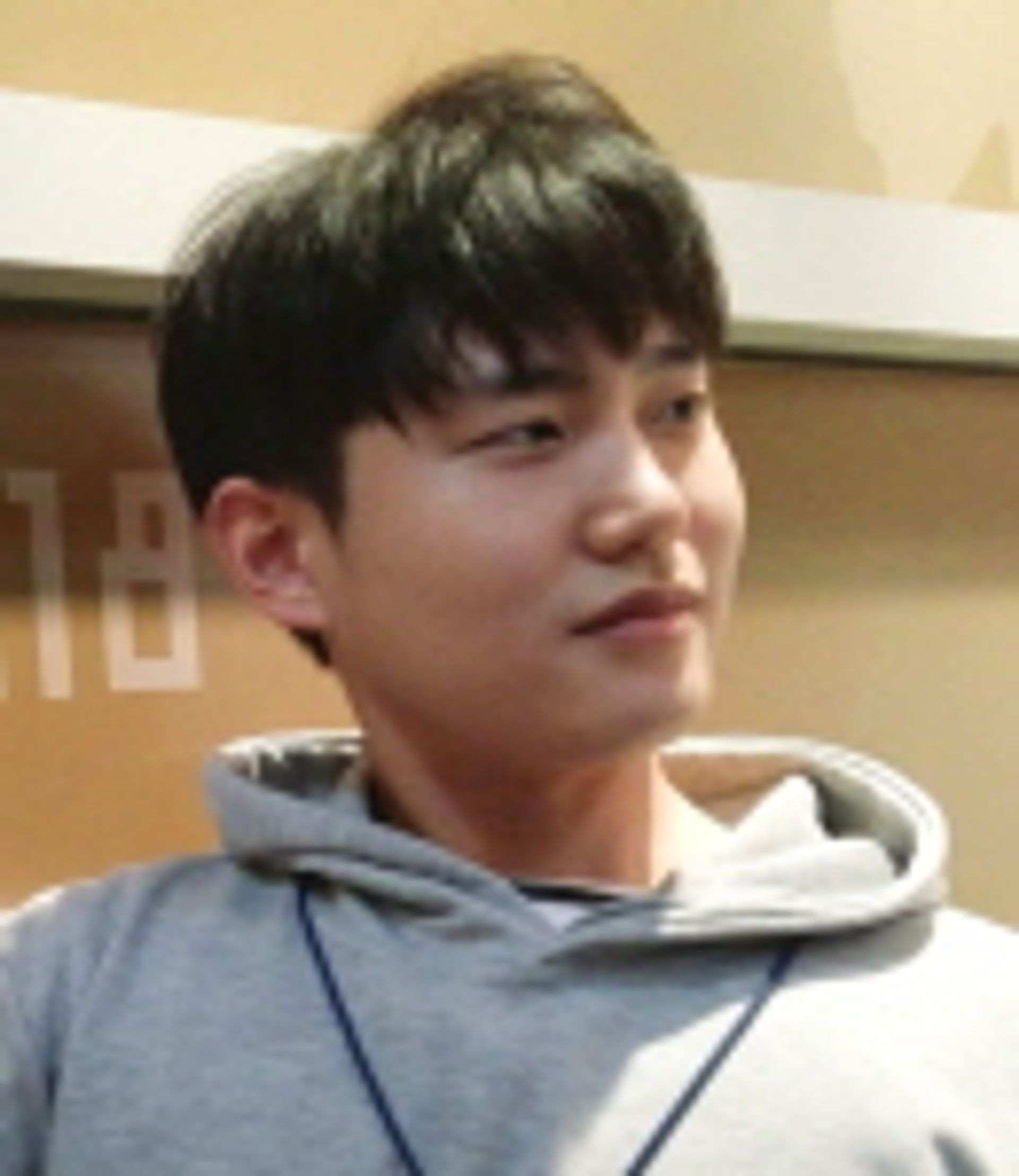이민섭